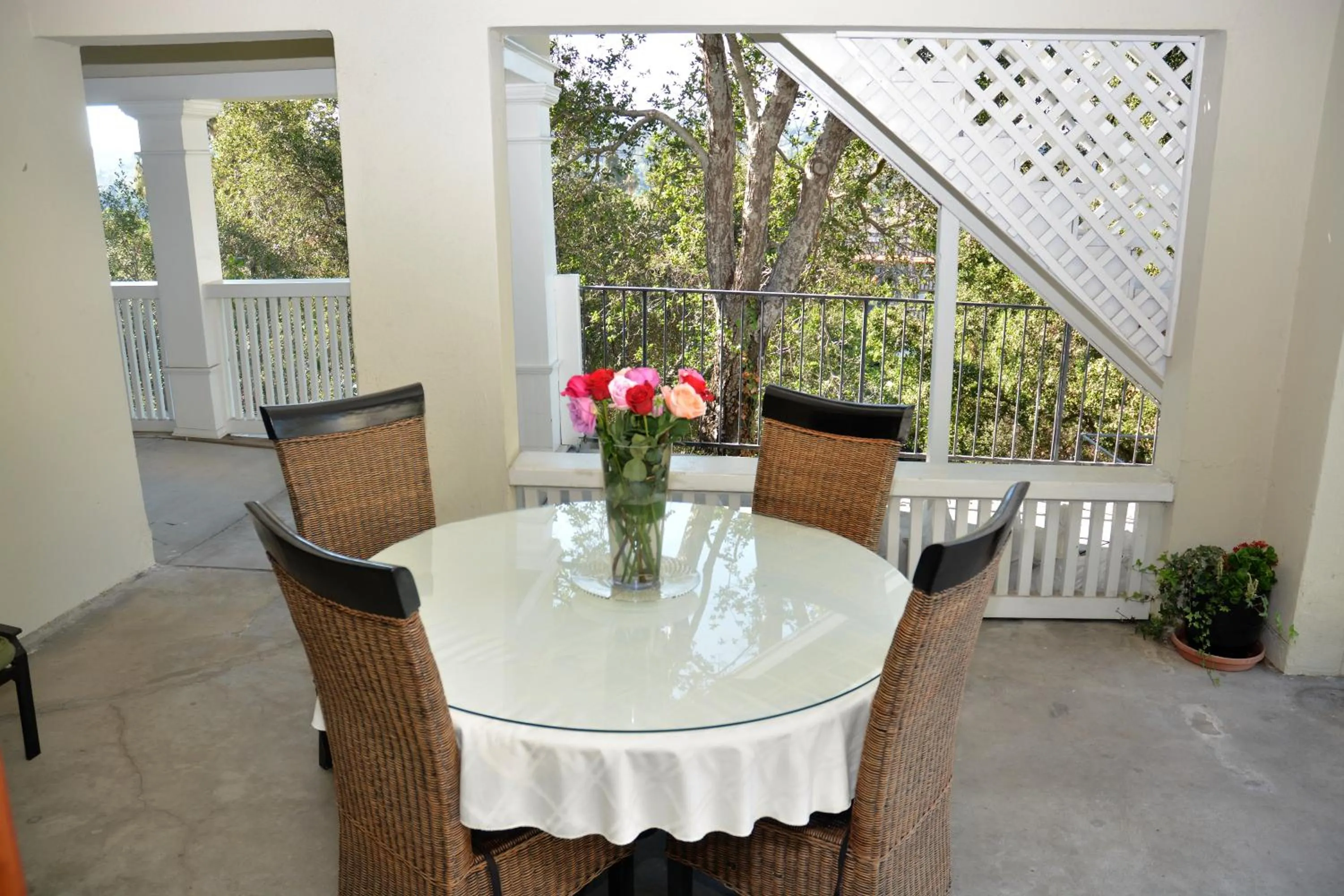 Banquet/Function facilities in Arroyo Vista Inn