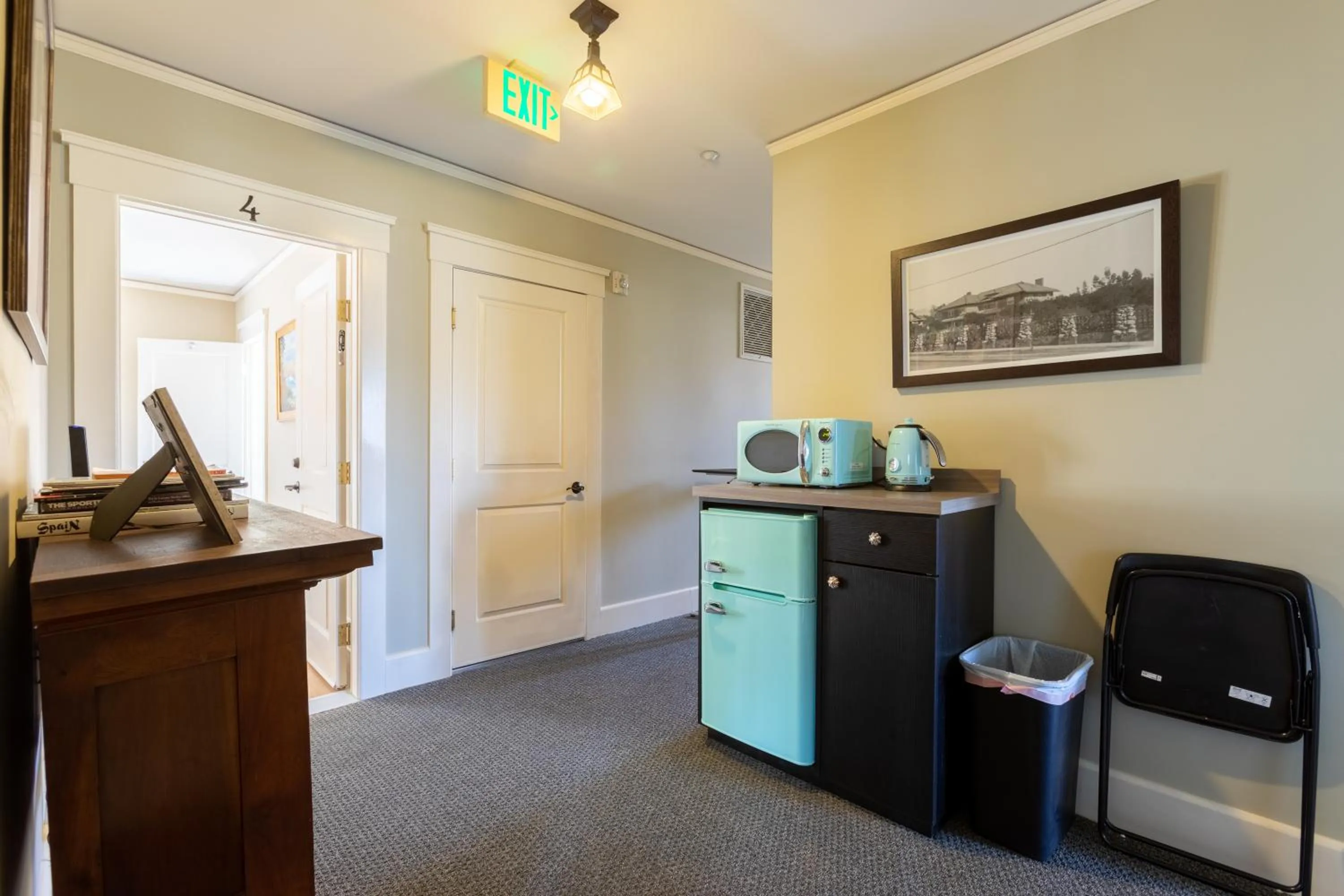 Kitchen or kitchenette in Arroyo Vista Inn