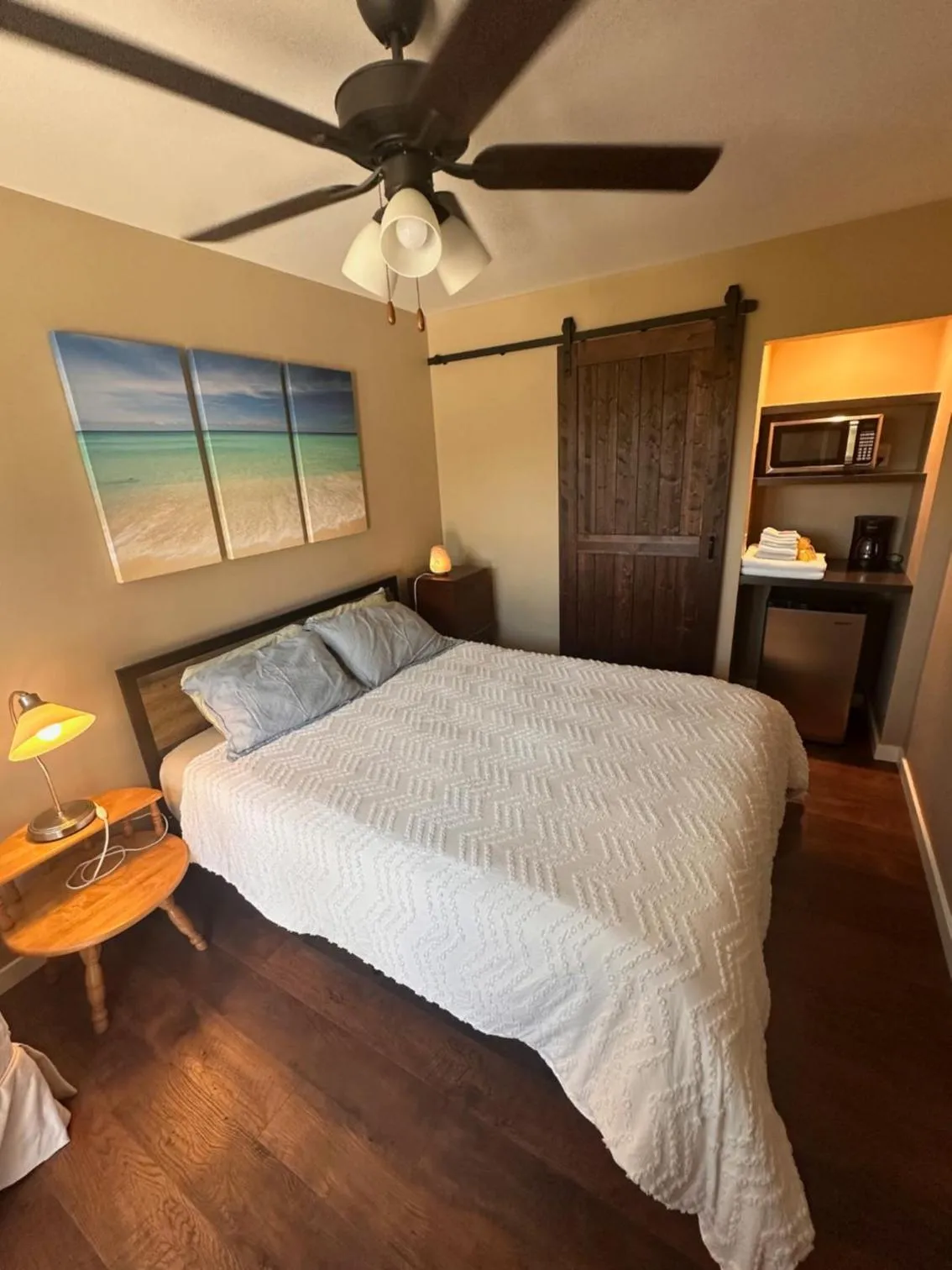 Bed in Arroyo Vista Inn