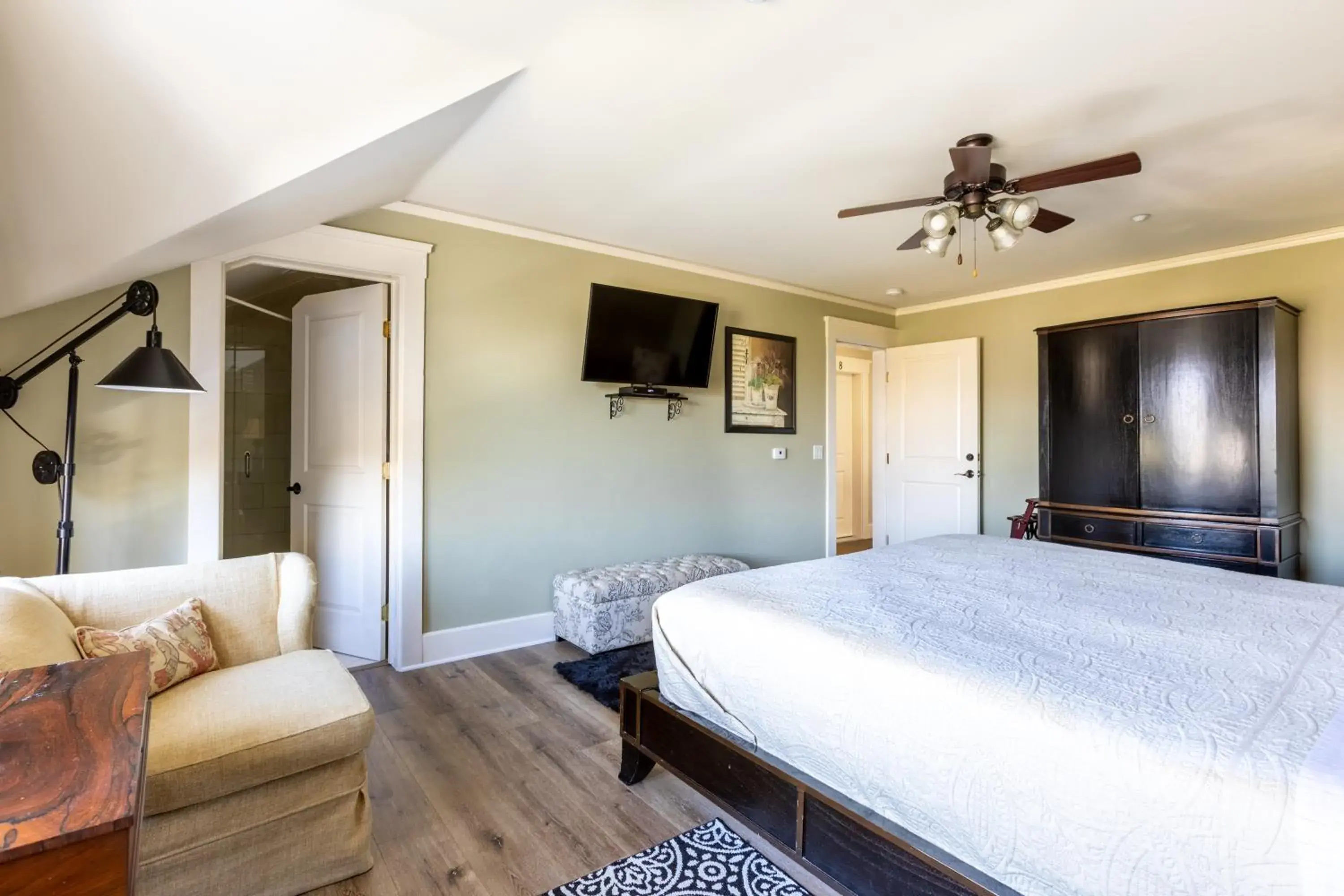 Bed in Arroyo Vista Inn Bed in Arroyo Vista Inn