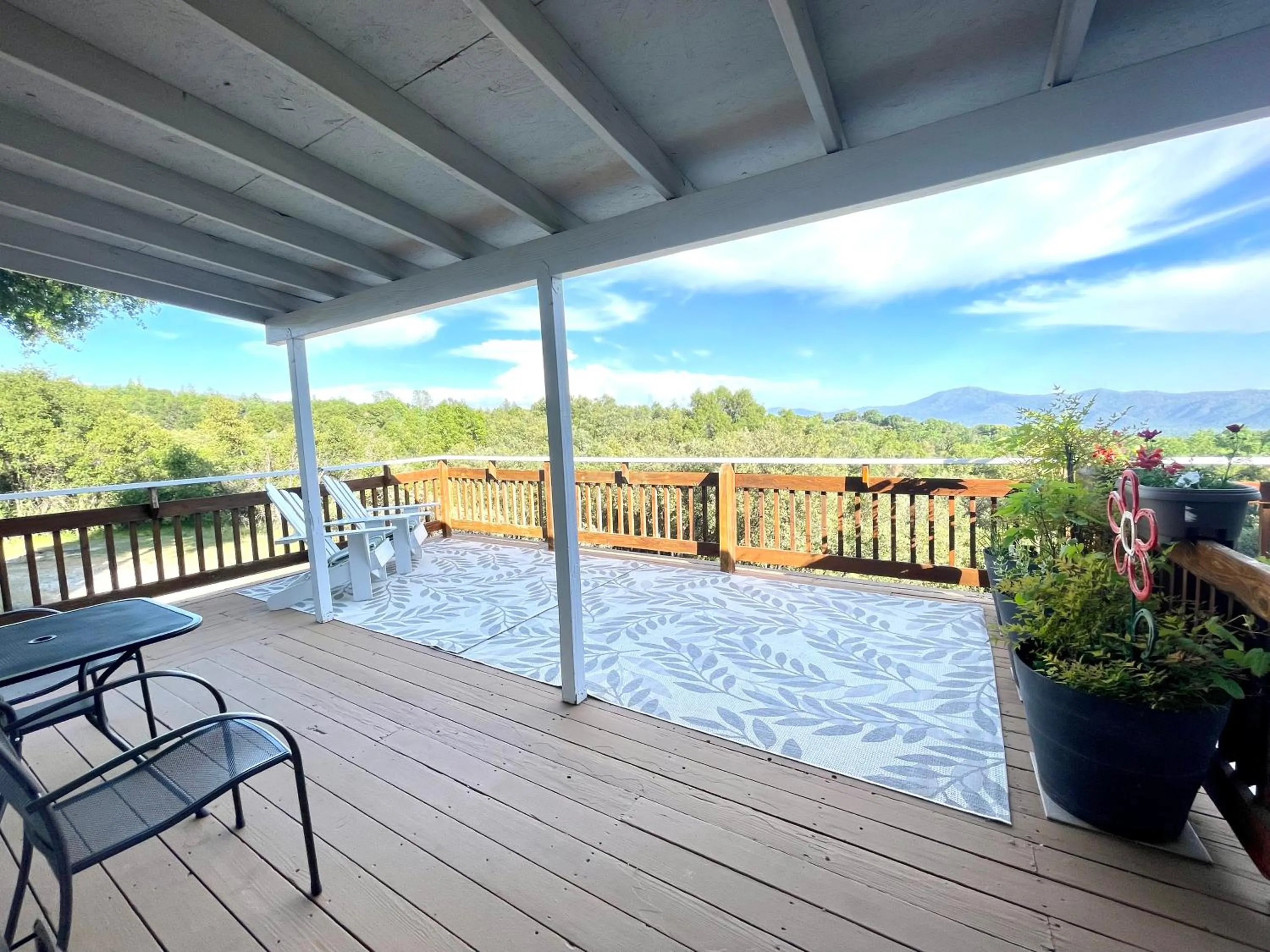 Natural landscape in Sierra Mountain Lodge - Vacation Rentals - Yosemite