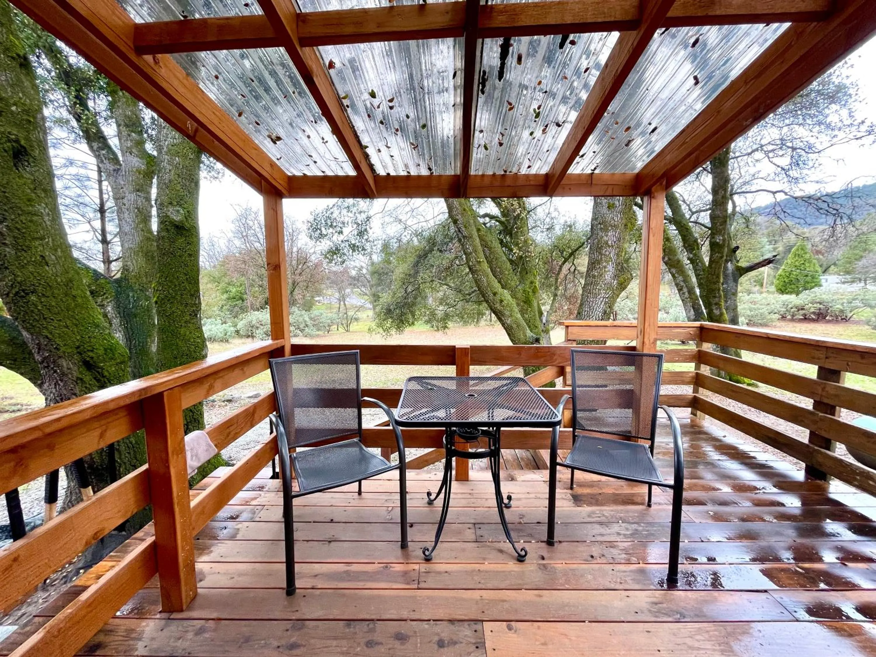 Balcony/Terrace in Sierra Mountain Lodge - Vacation Rentals - Yosemite