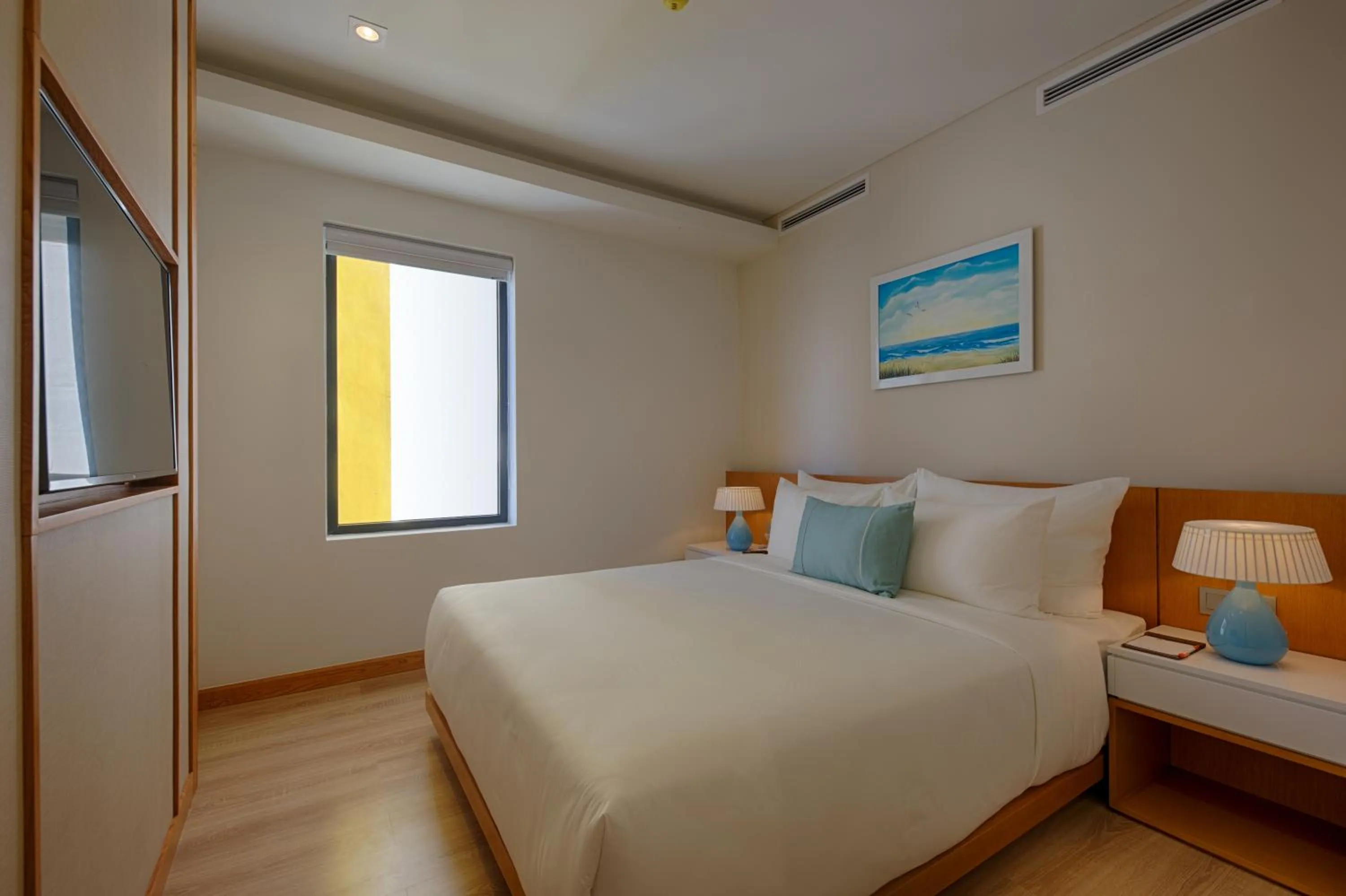 Photo of the whole room, Bed in TMS Hotel Da Nang Beach