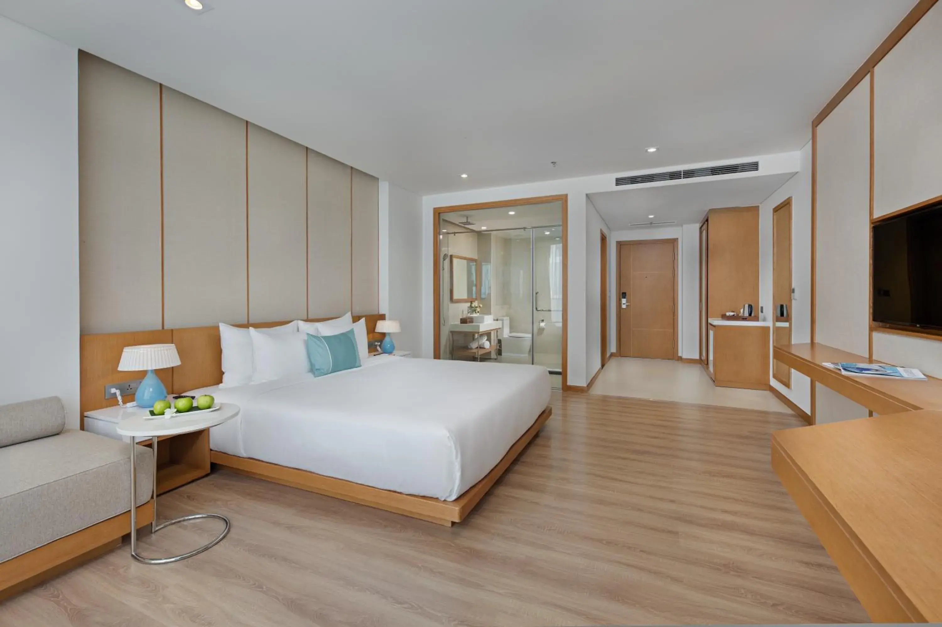 Bedroom, Bed in TMS Hotel Da Nang Beach Bedroom, Bed in TMS Hotel Da Nang Beach