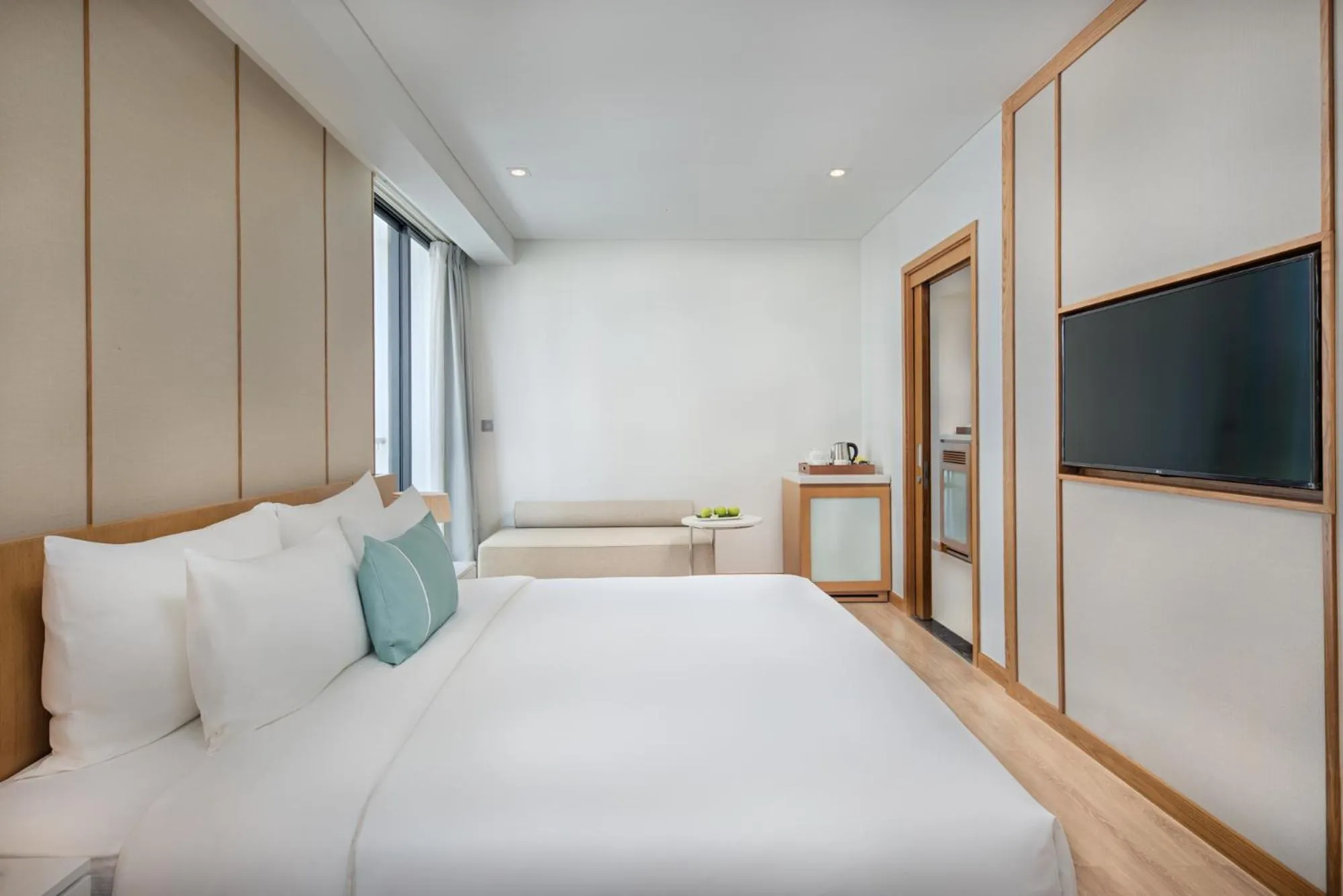 Bedroom, Bed in TMS Hotel Da Nang Beach