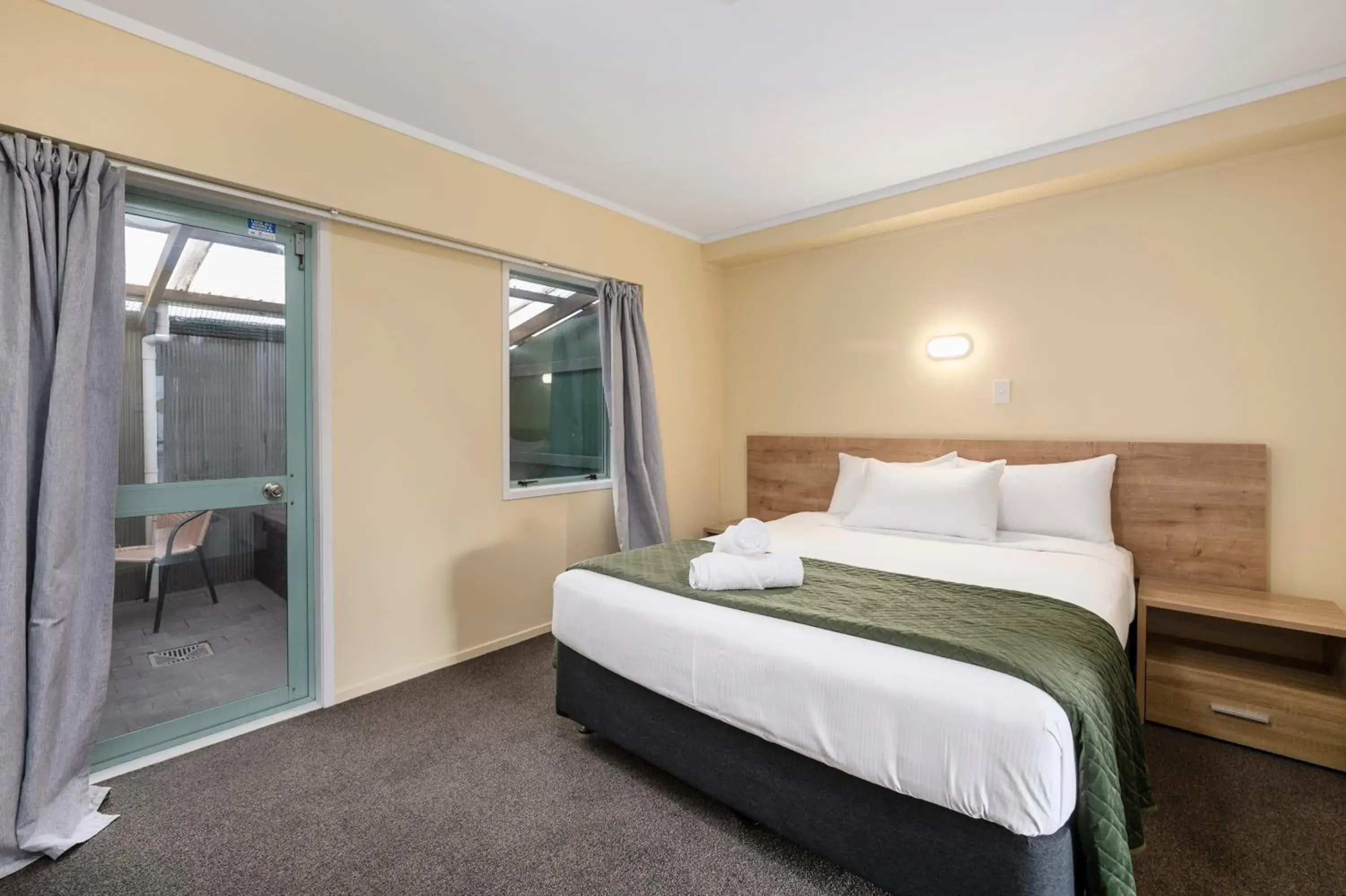 One-Bedroom Apartment in Fenton Court Motel One-Bedroom Apartment in Fenton Court Motel