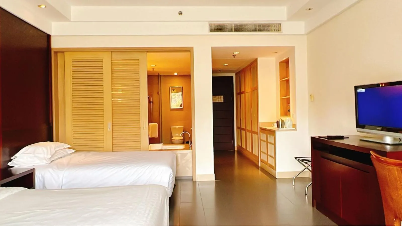 Property building in Sheraton Huizhou Beach Resort