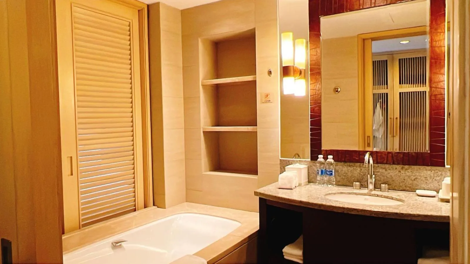 Property building in Sheraton Huizhou Beach Resort