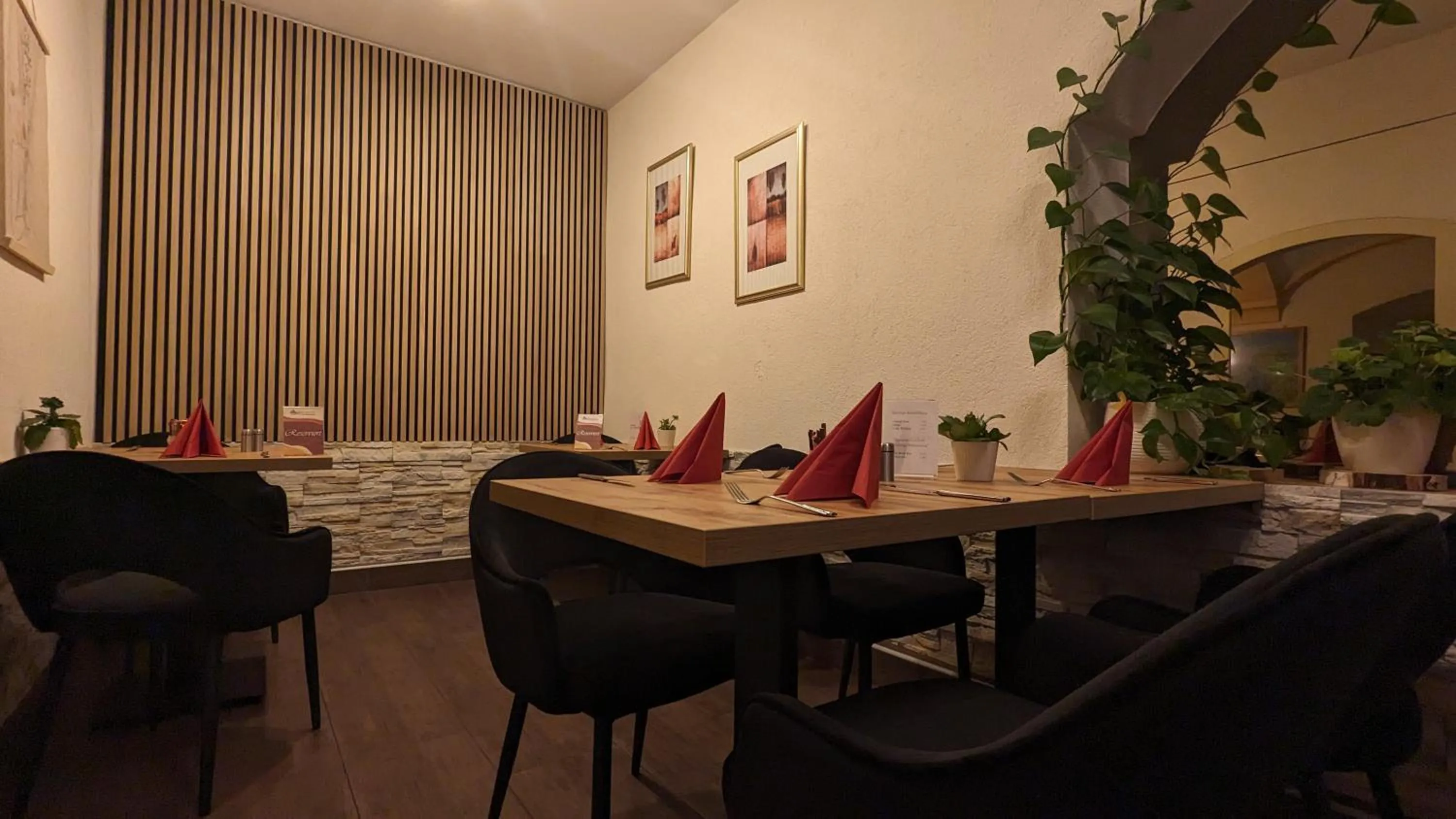 Restaurant/places to eat in Hotel Zum Waldstein