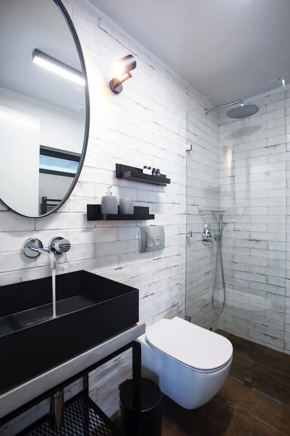 Shower in The Foundry Suites