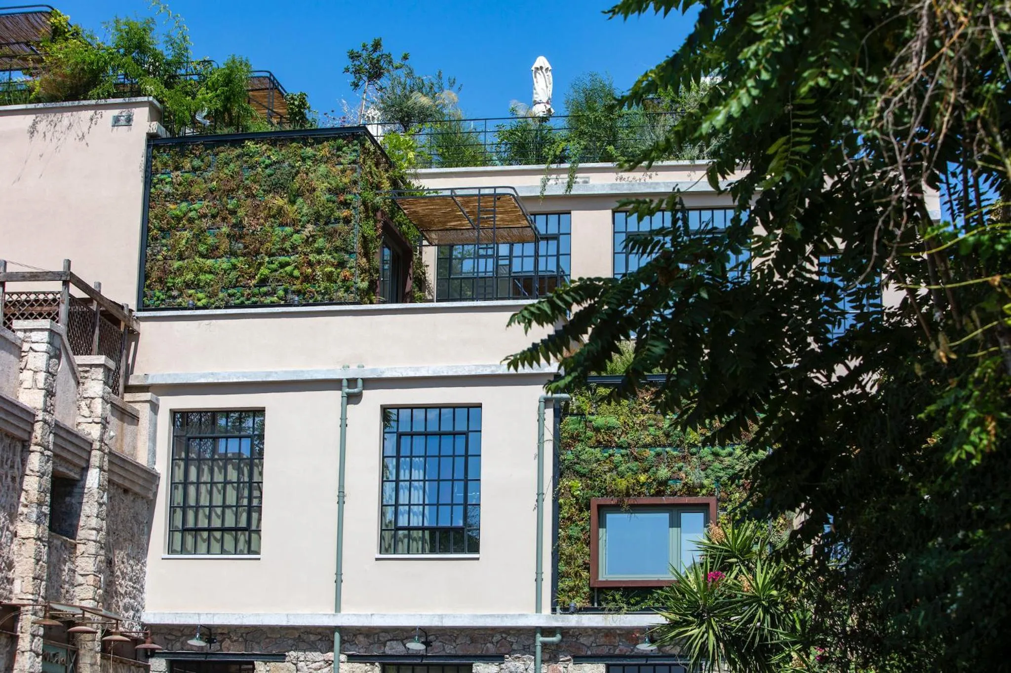 Property building in The Foundry Suites