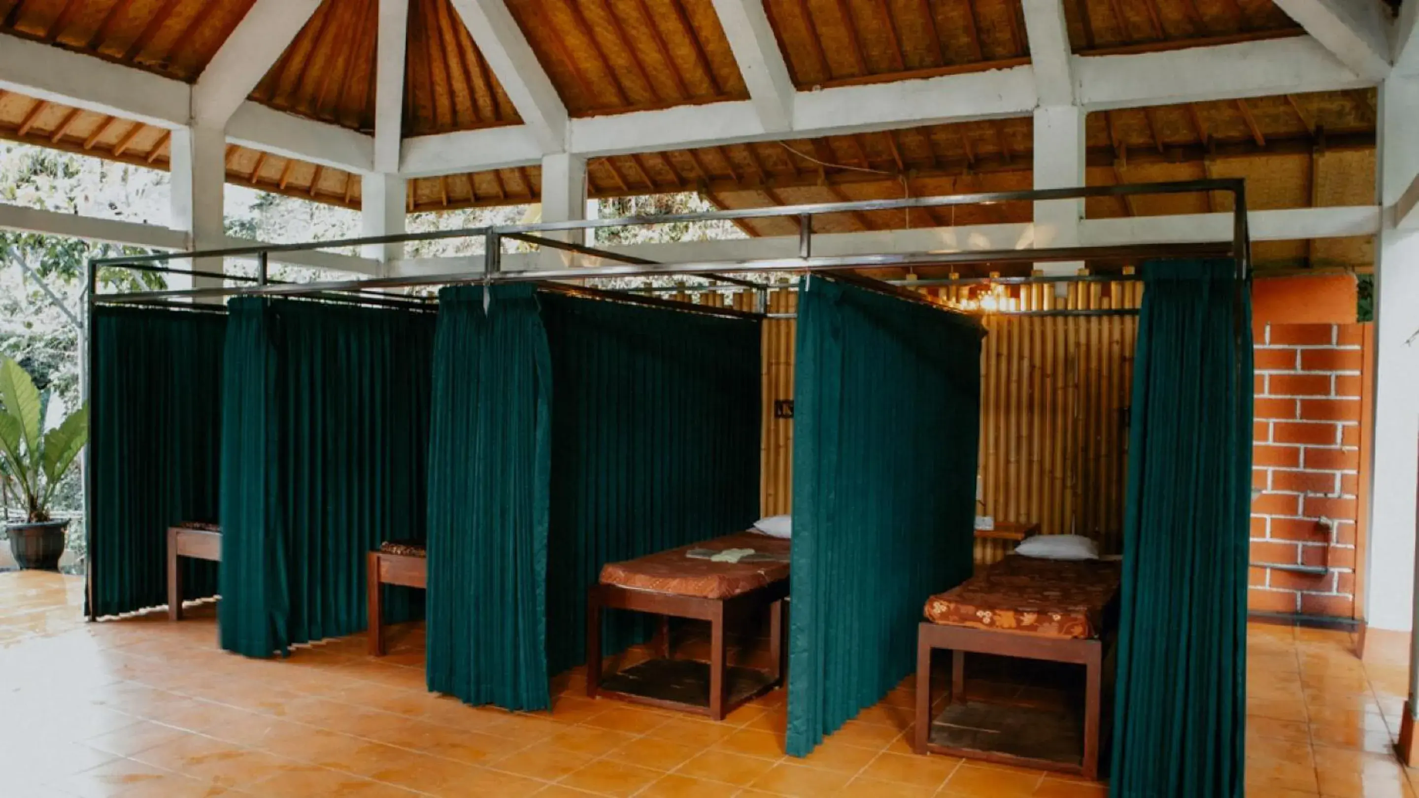 Spa and wellness centre/facilities in Puri Sunny Munduk , North Bali Spa and wellness centre/facilities in Puri Sunny Munduk , North Bali