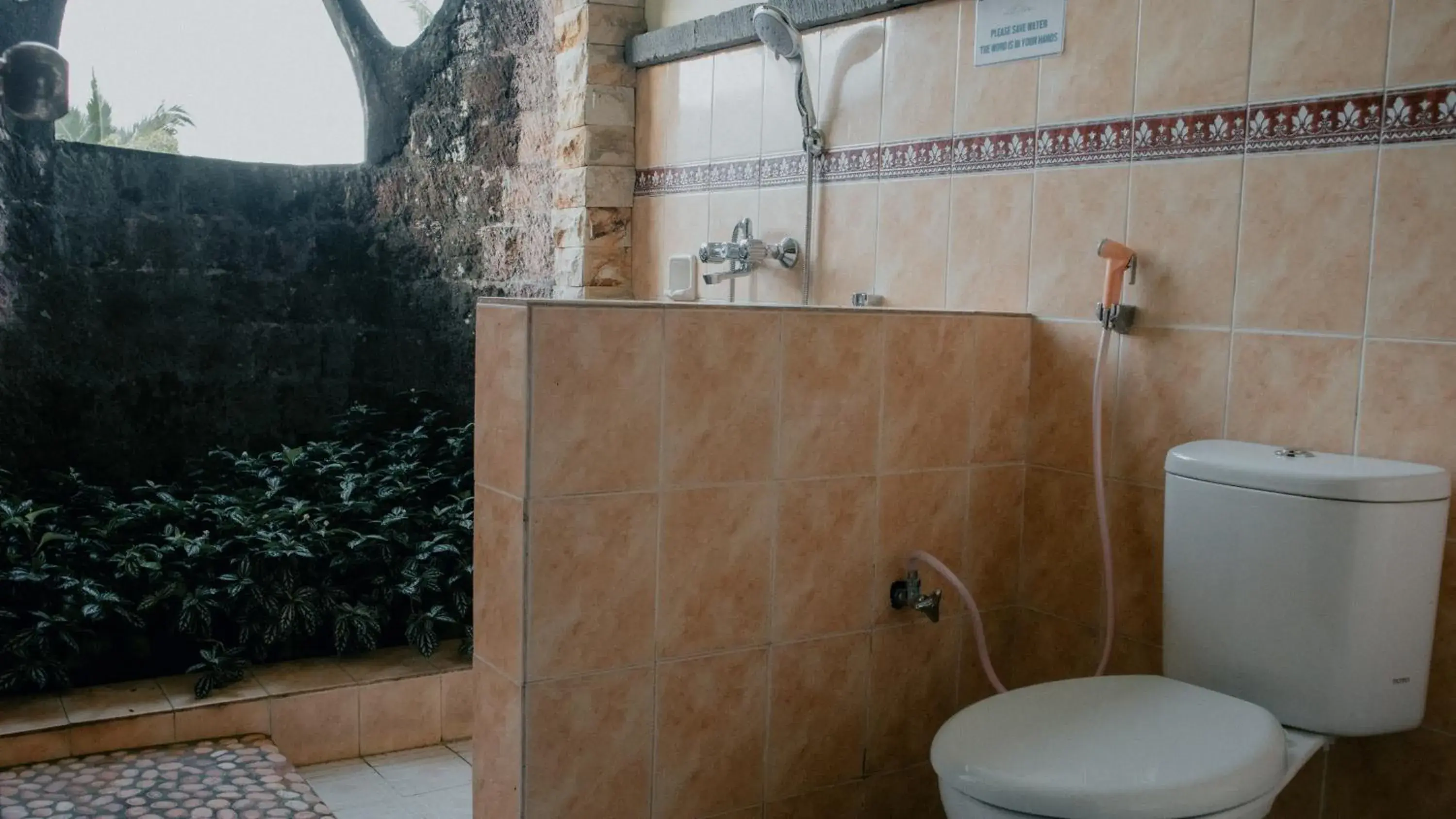 Bathroom in Puri Sunny Munduk , North Bali Bathroom in Puri Sunny Munduk , North Bali