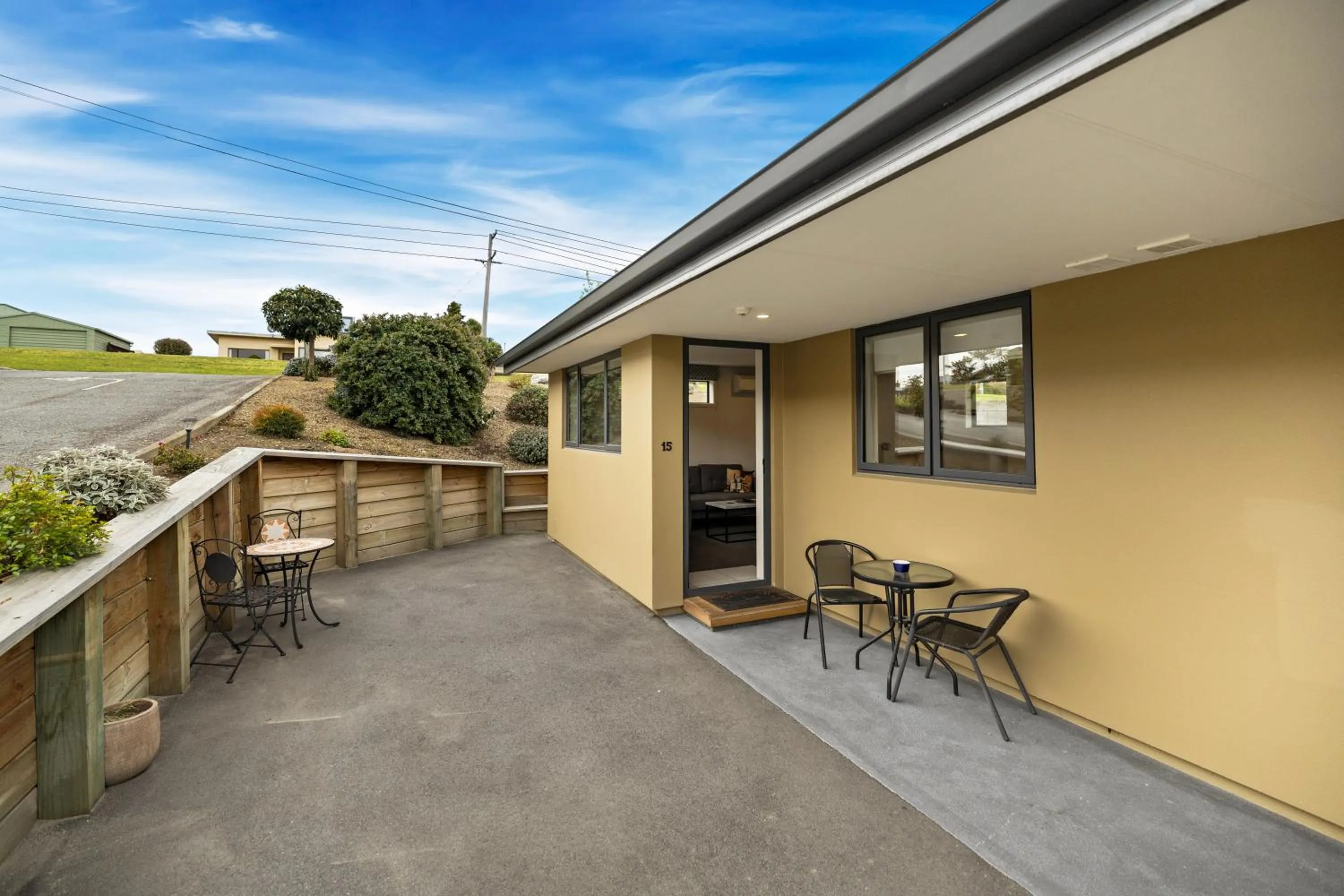 Property building in Avenue Motel