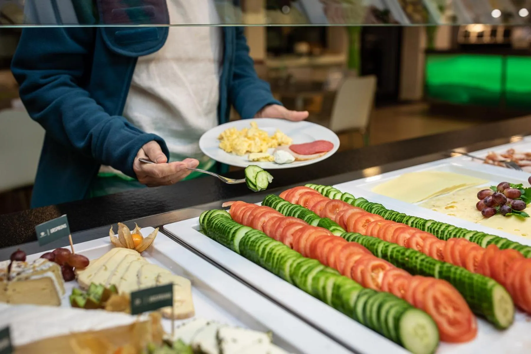 Restaurant/places to eat in Bildungs- und Tagungshaus Haus Neuland