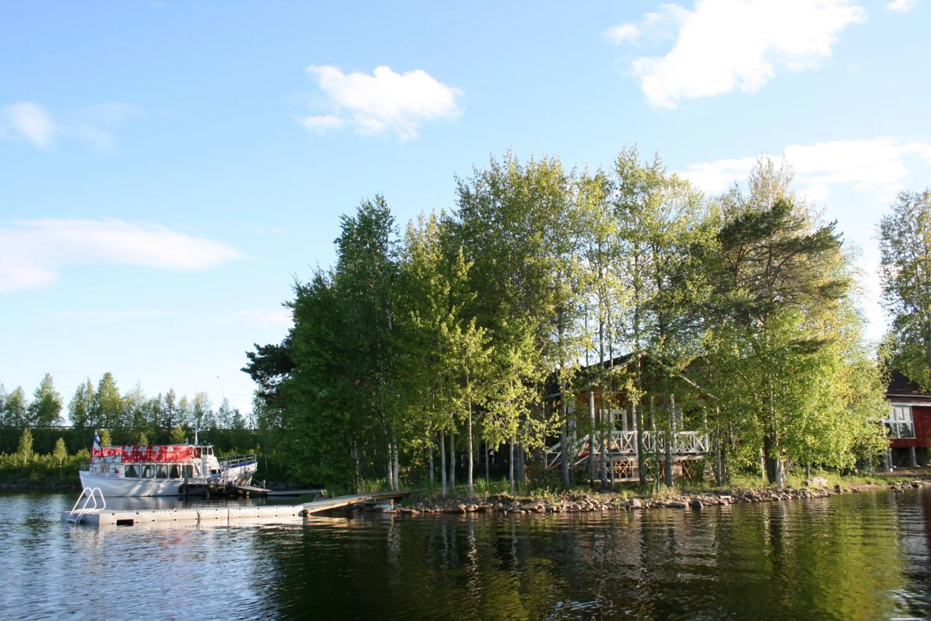 Natural landscape in Santa's Little Village - Hotel Uitonniemi