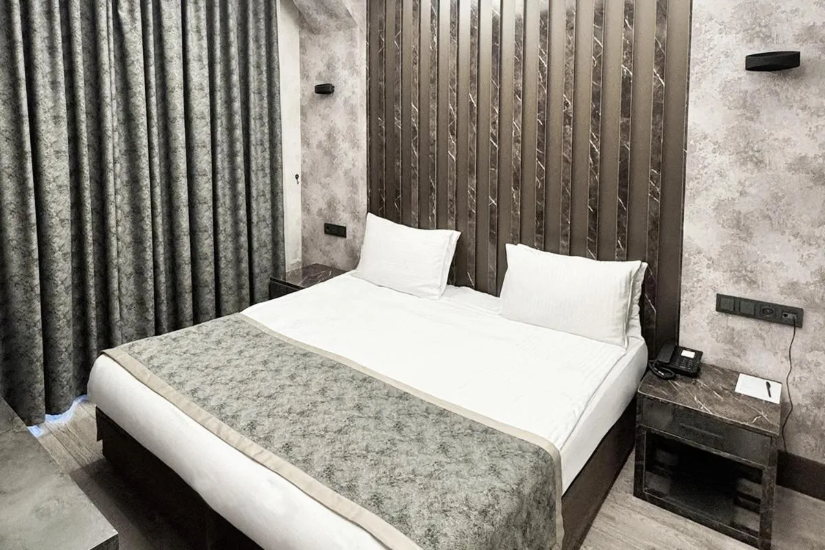 Bed in Ankara Royal Hotel