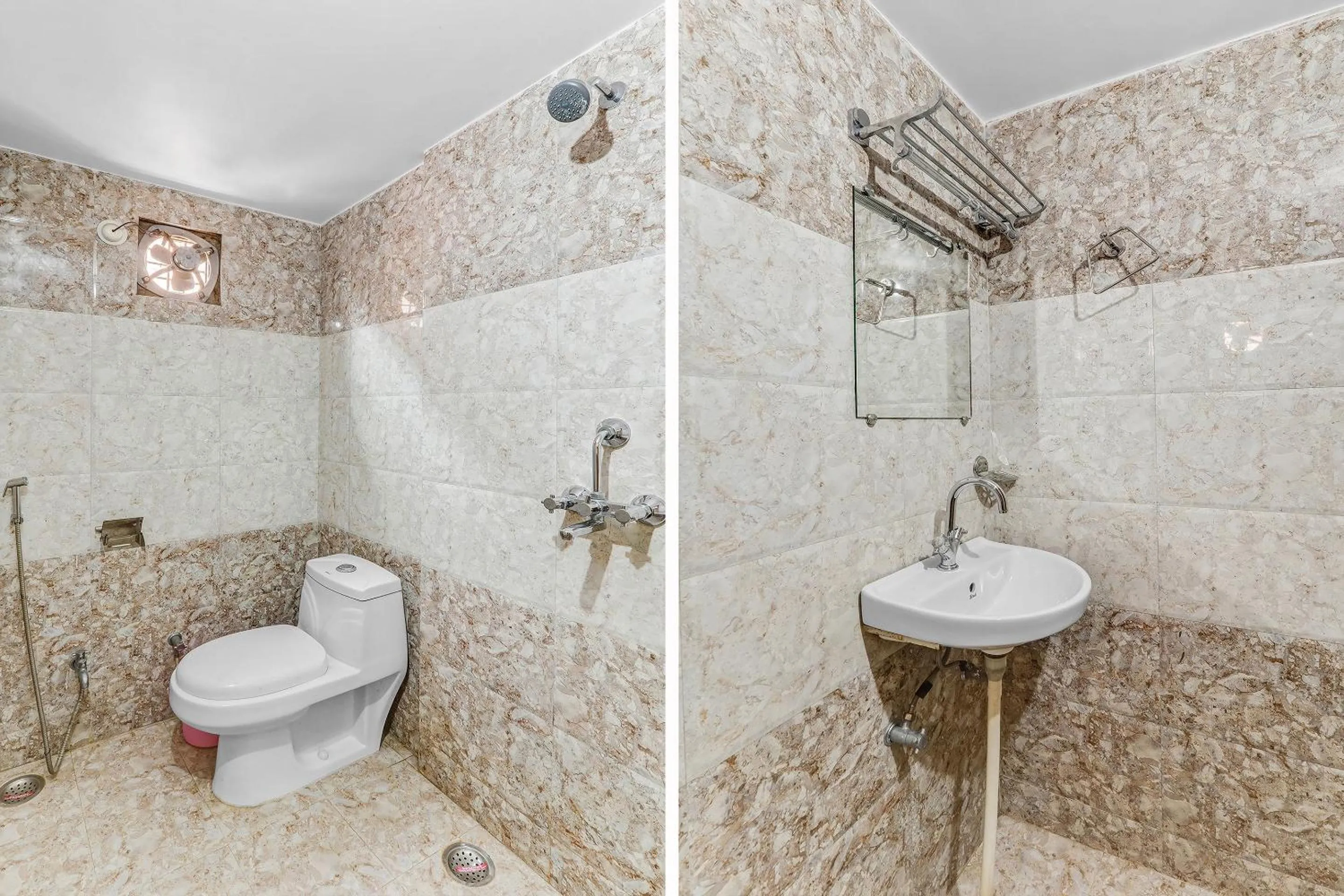 Bathroom in Hotel K V PALACE