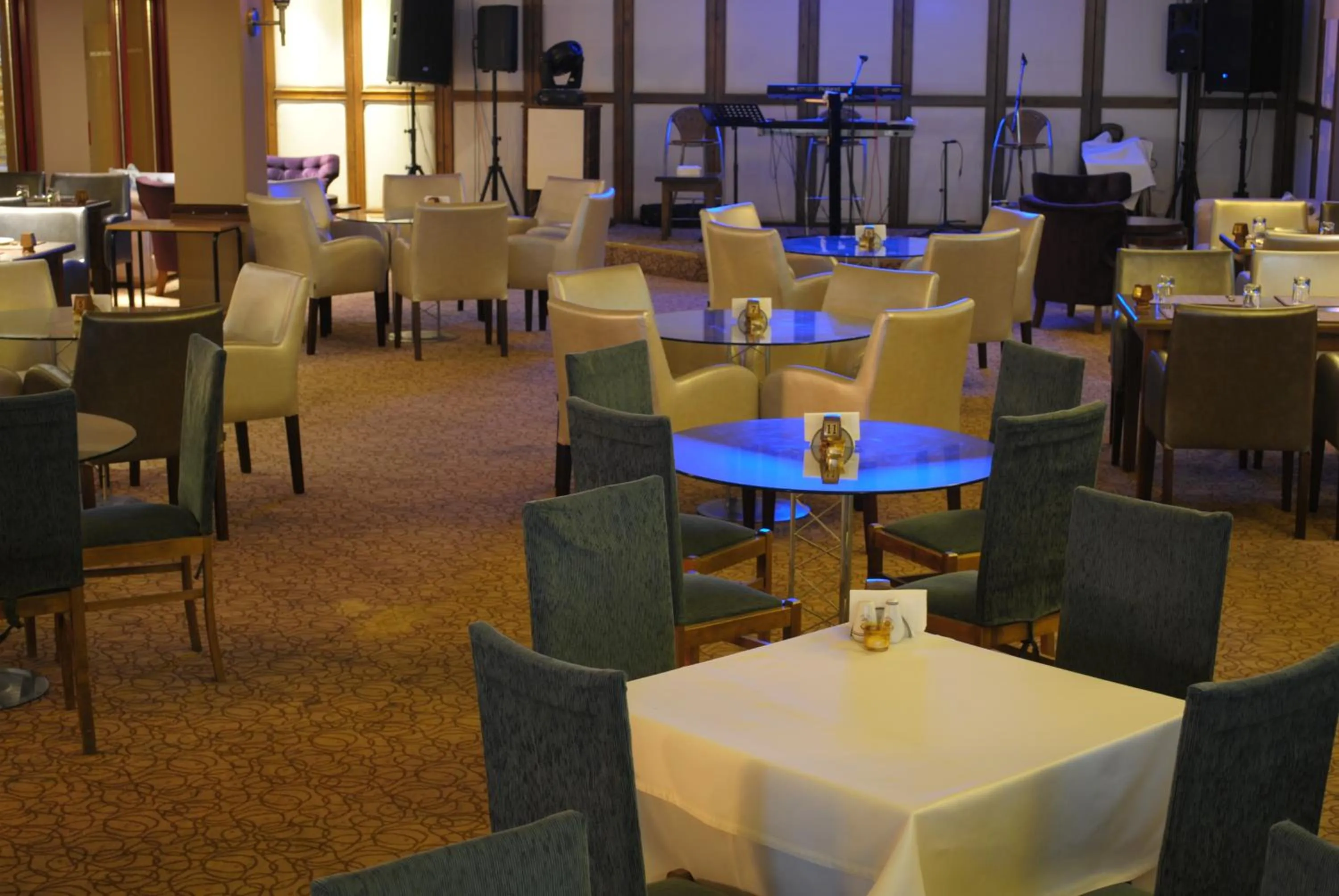 Lounge or bar in Hotel Eken Prestige