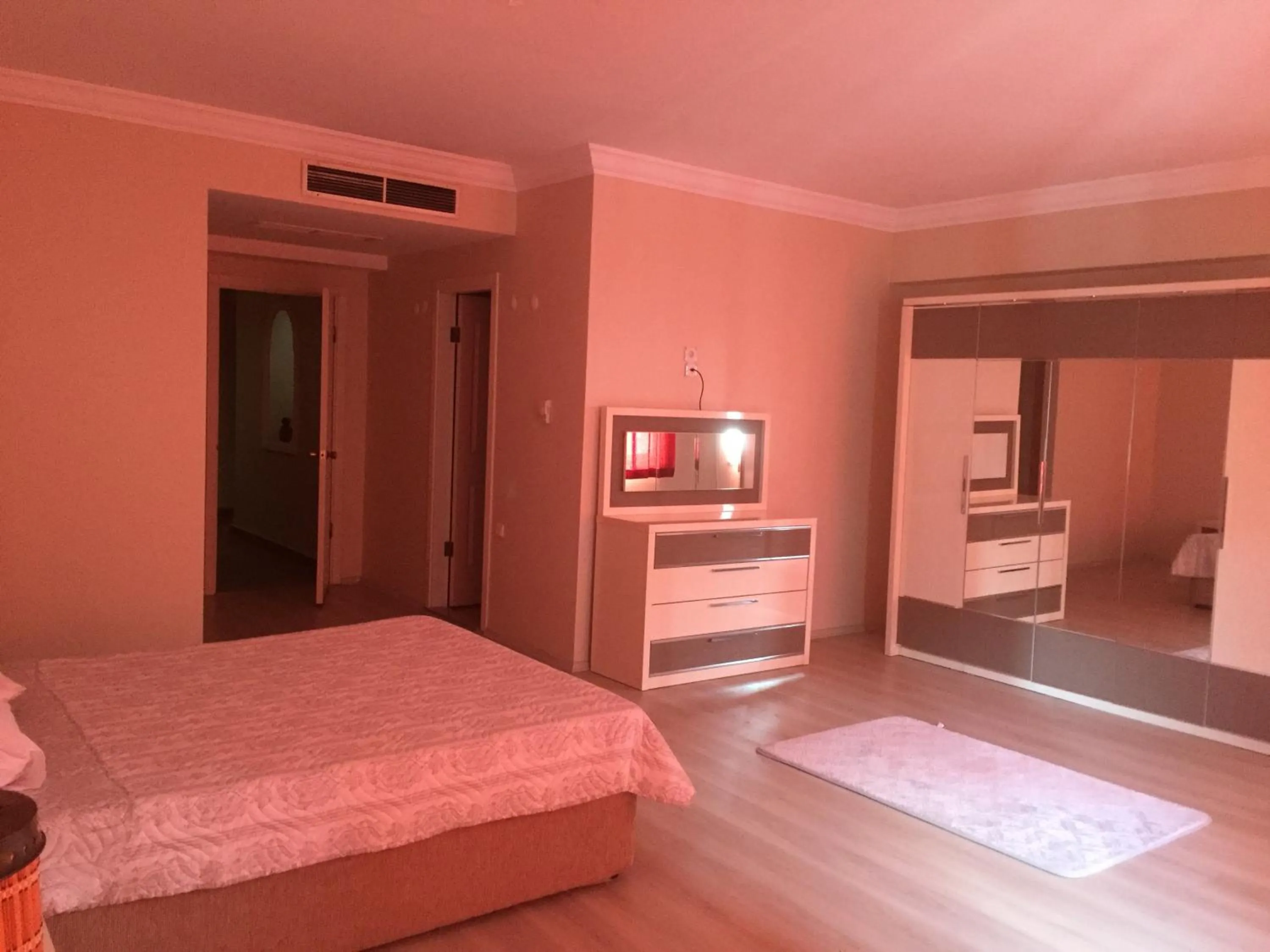 Bedroom, Bed in Hotel Eken Prestige