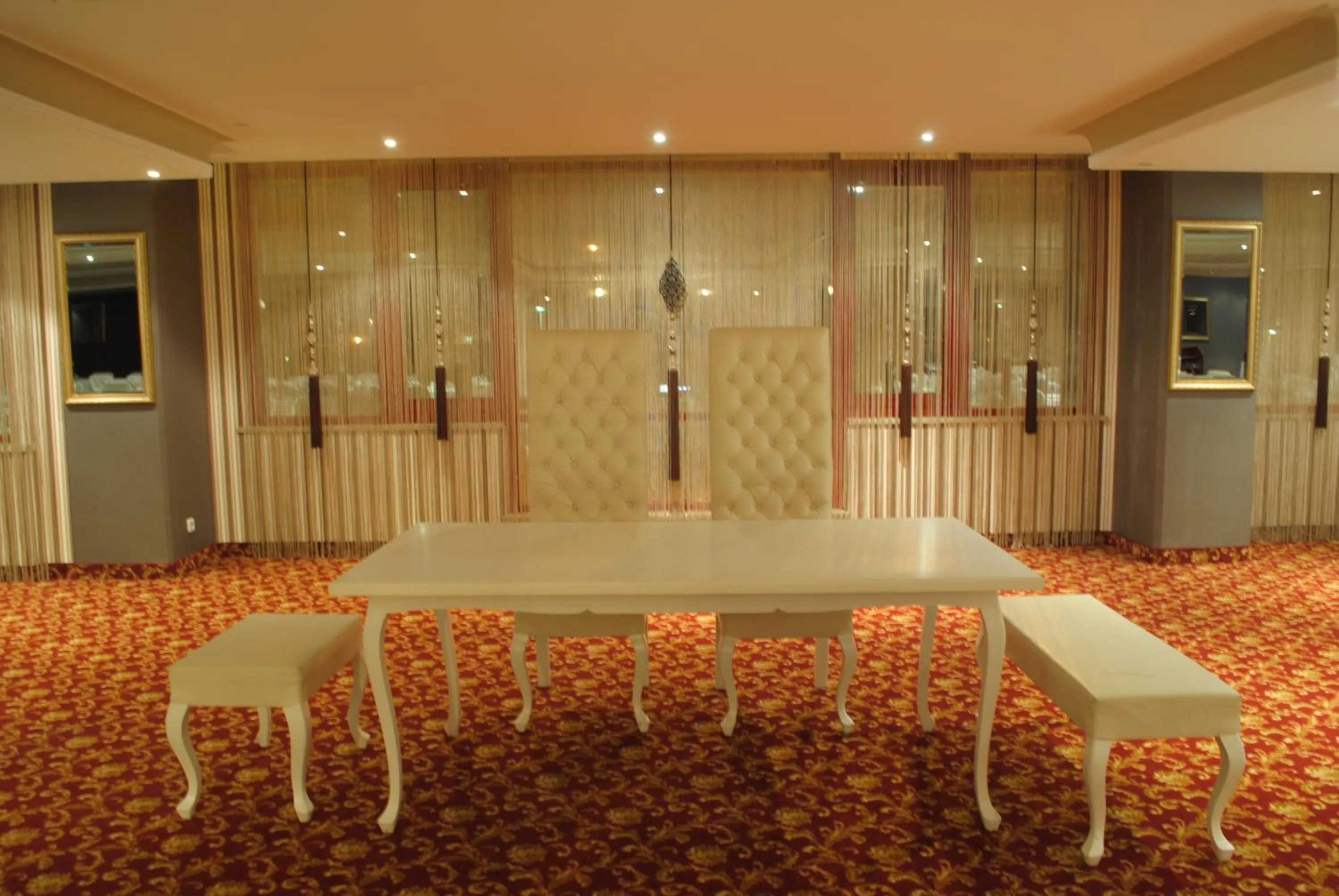 Banquet/Function facilities in Hotel Eken Prestige