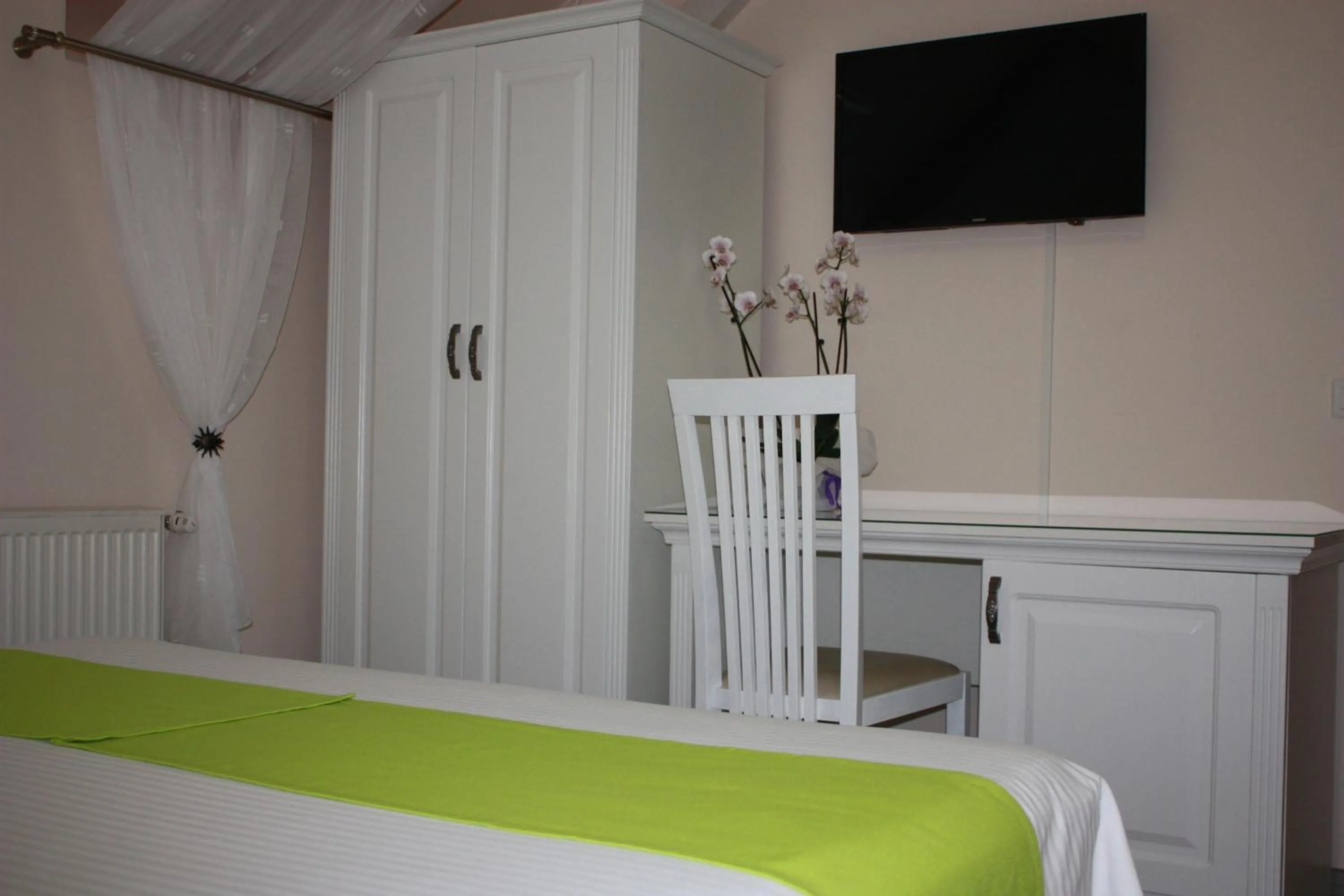 Bed in Silva House
