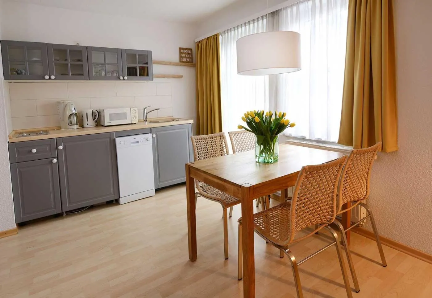 Kitchen or kitchenette in Hotel Villa Granitz