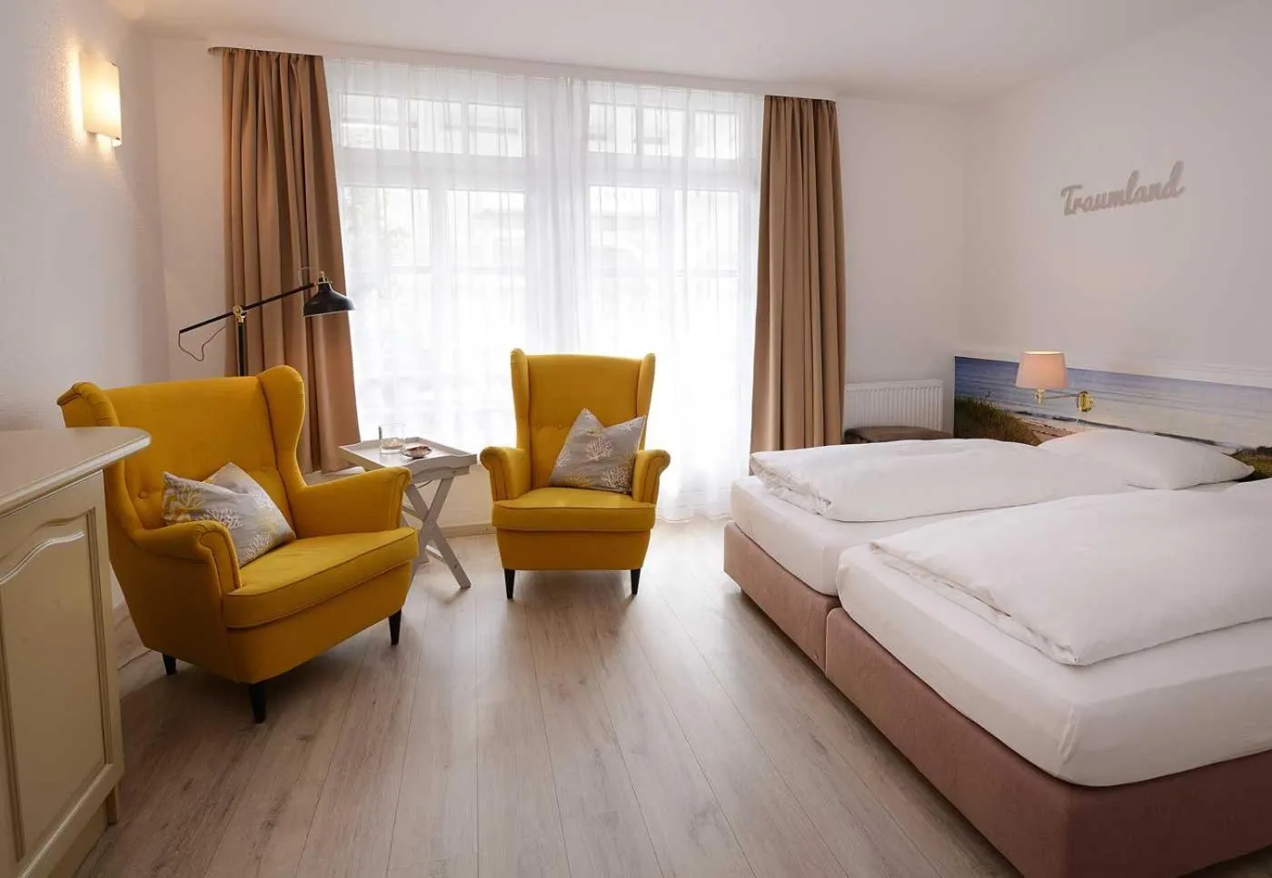 Photo of the whole room, Bed in Hotel Villa Granitz