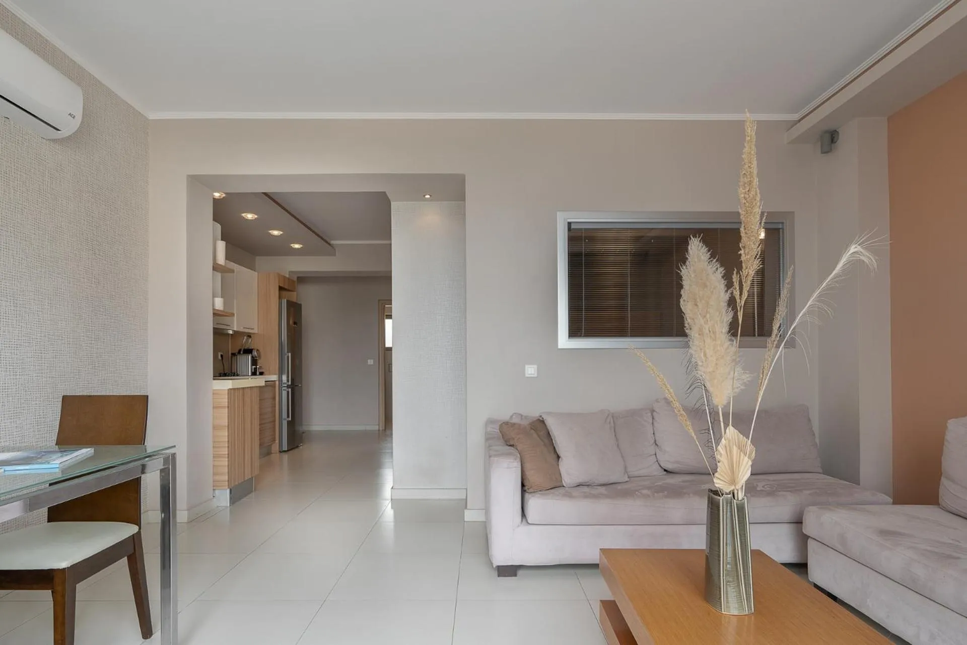 TV and multimedia in Kymothoe Elite Suites