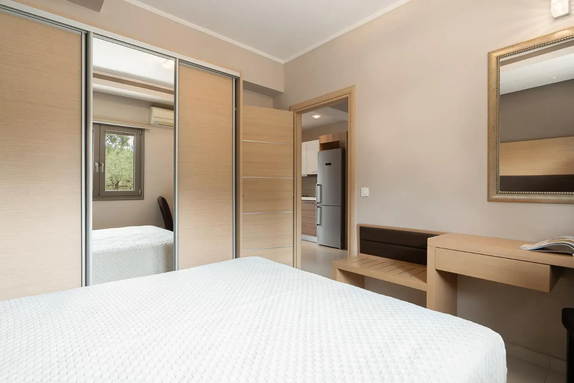 Bedroom, Bed in Kymothoe Elite Suites Bedroom, Bed in Kymothoe Elite Suites