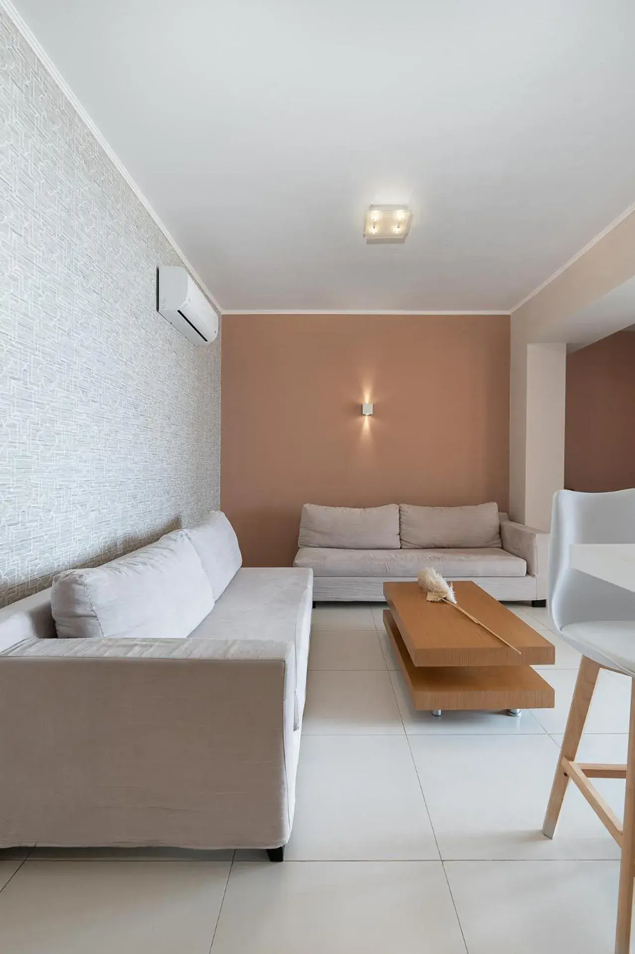 Living room, Bed in Kymothoe Elite Suites Living room, Bed in Kymothoe Elite Suites