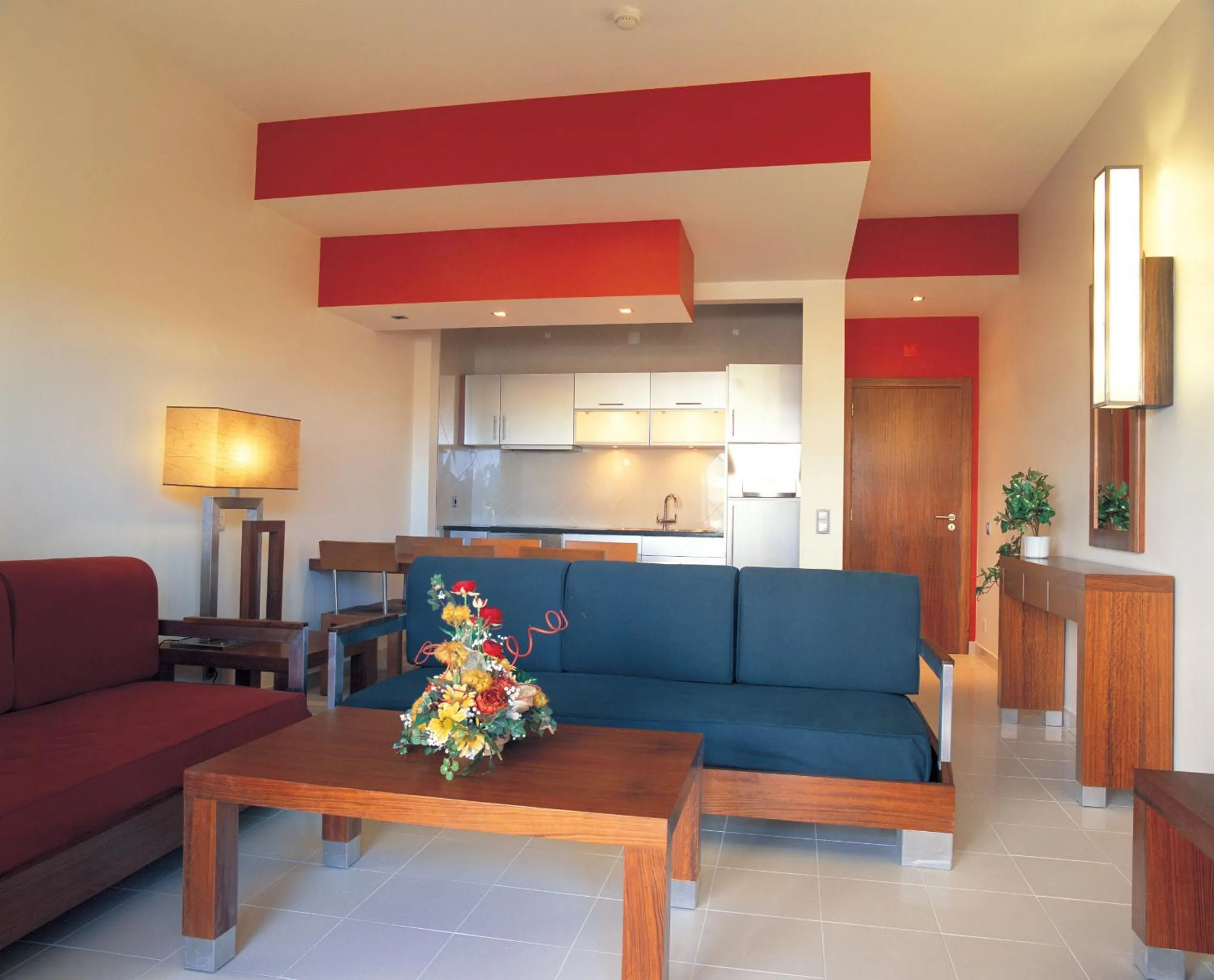 Kitchen or kitchenette in Hotel Apartamento Balaia Atlantico