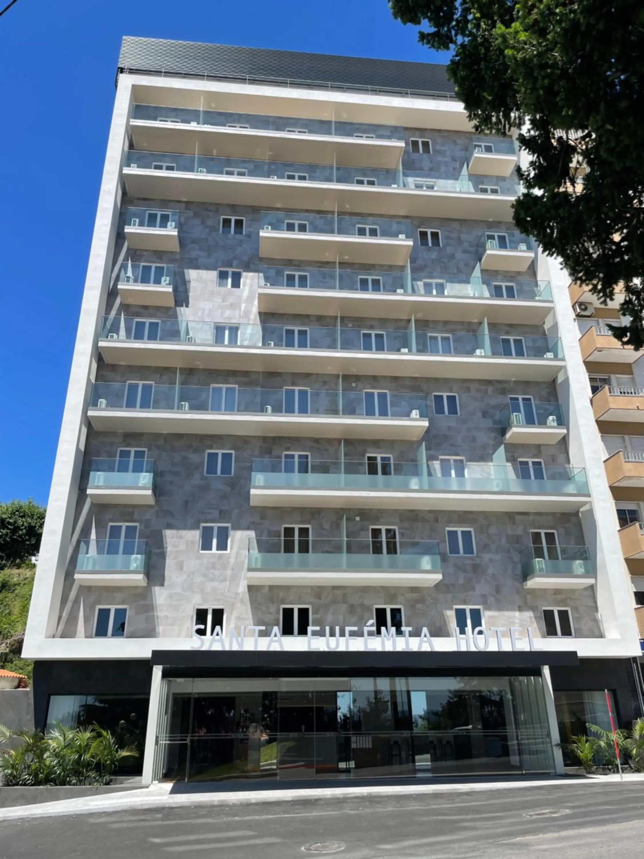 Property building in Santa Eufémia Covilhã Hotel