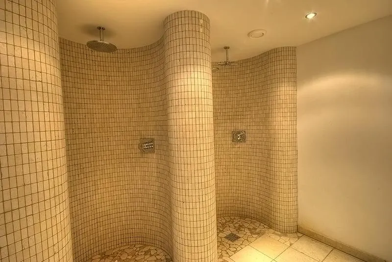 Shower in Kaprun Alpine Resort by Kaprun Rentals