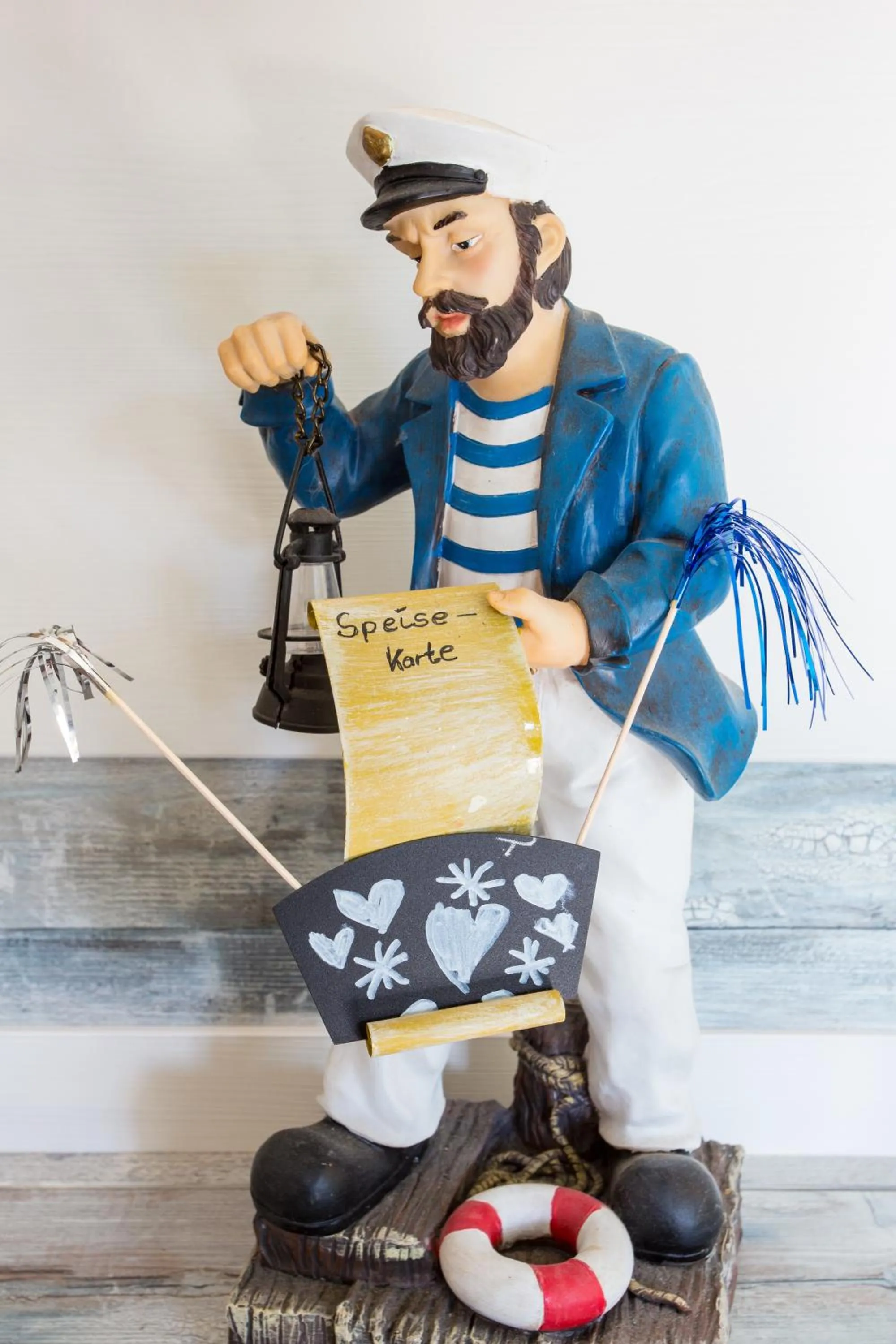 Decorative detail in Letj Briis