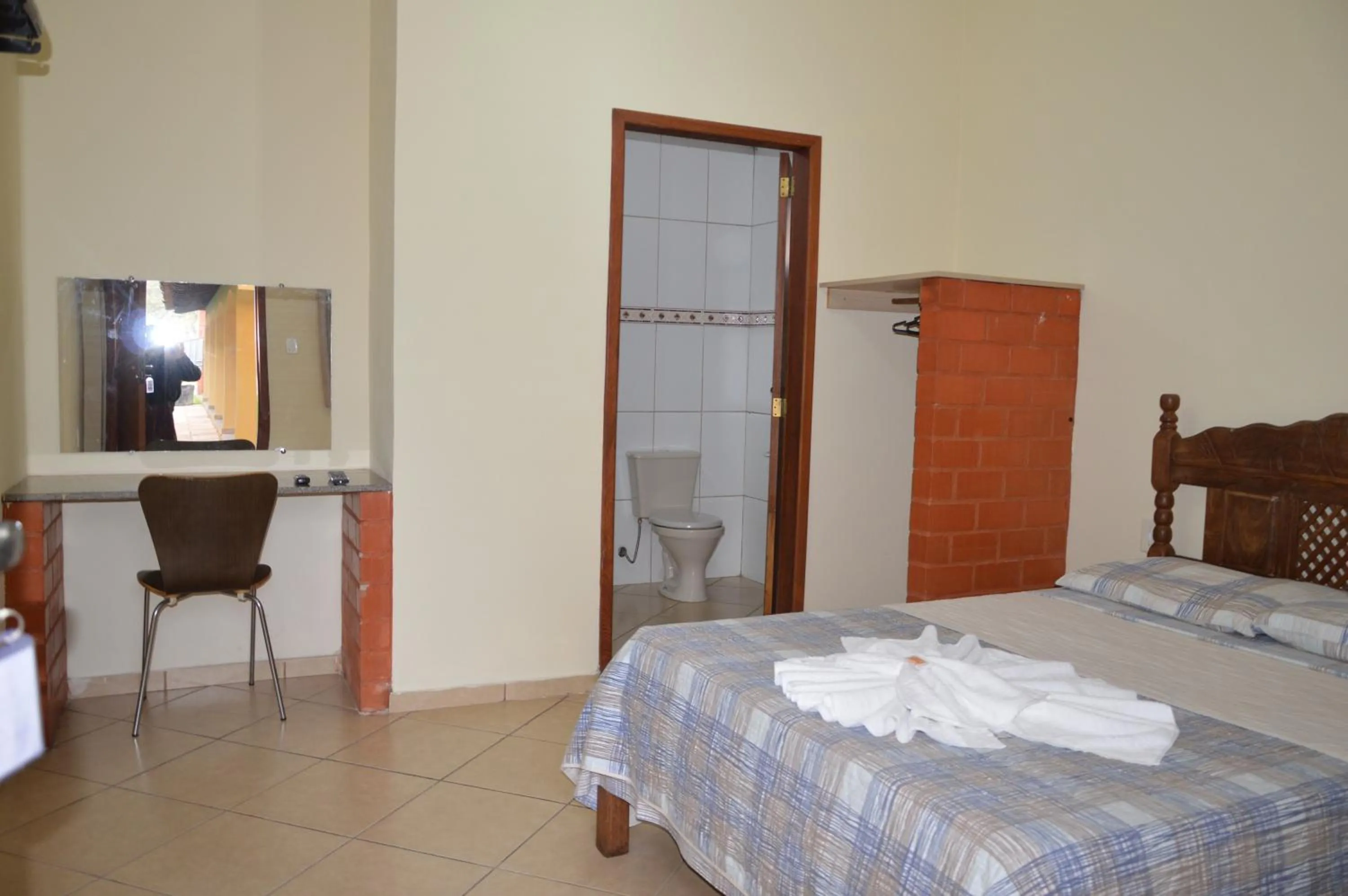 Bed in Hotel Colonial