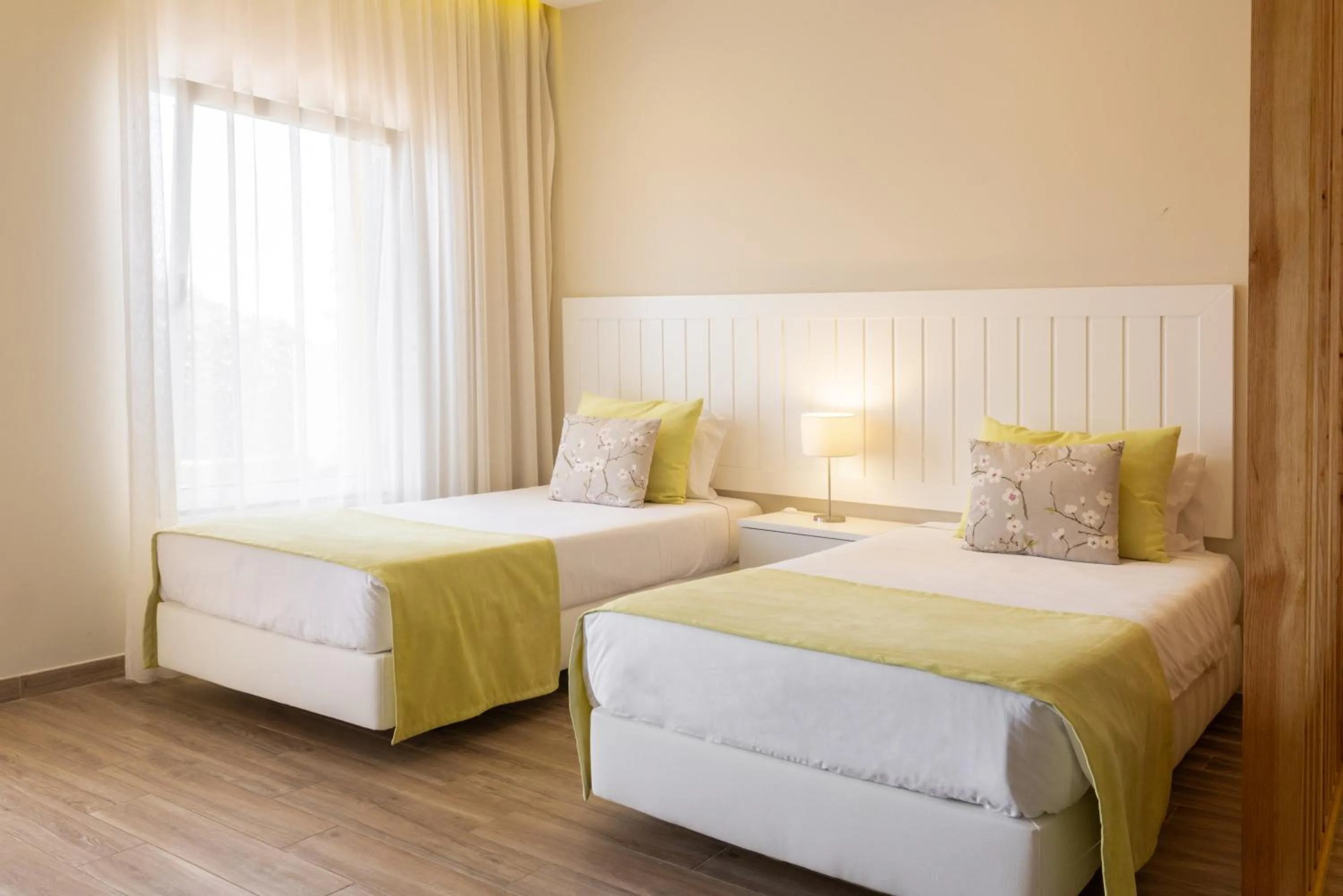 Bed in Hotel Rural Quinta do Marco - Nature & Dining