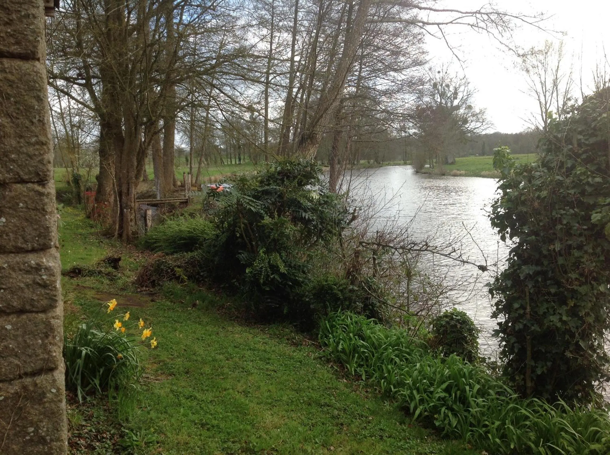 Lake view in Au Pont Ricoul