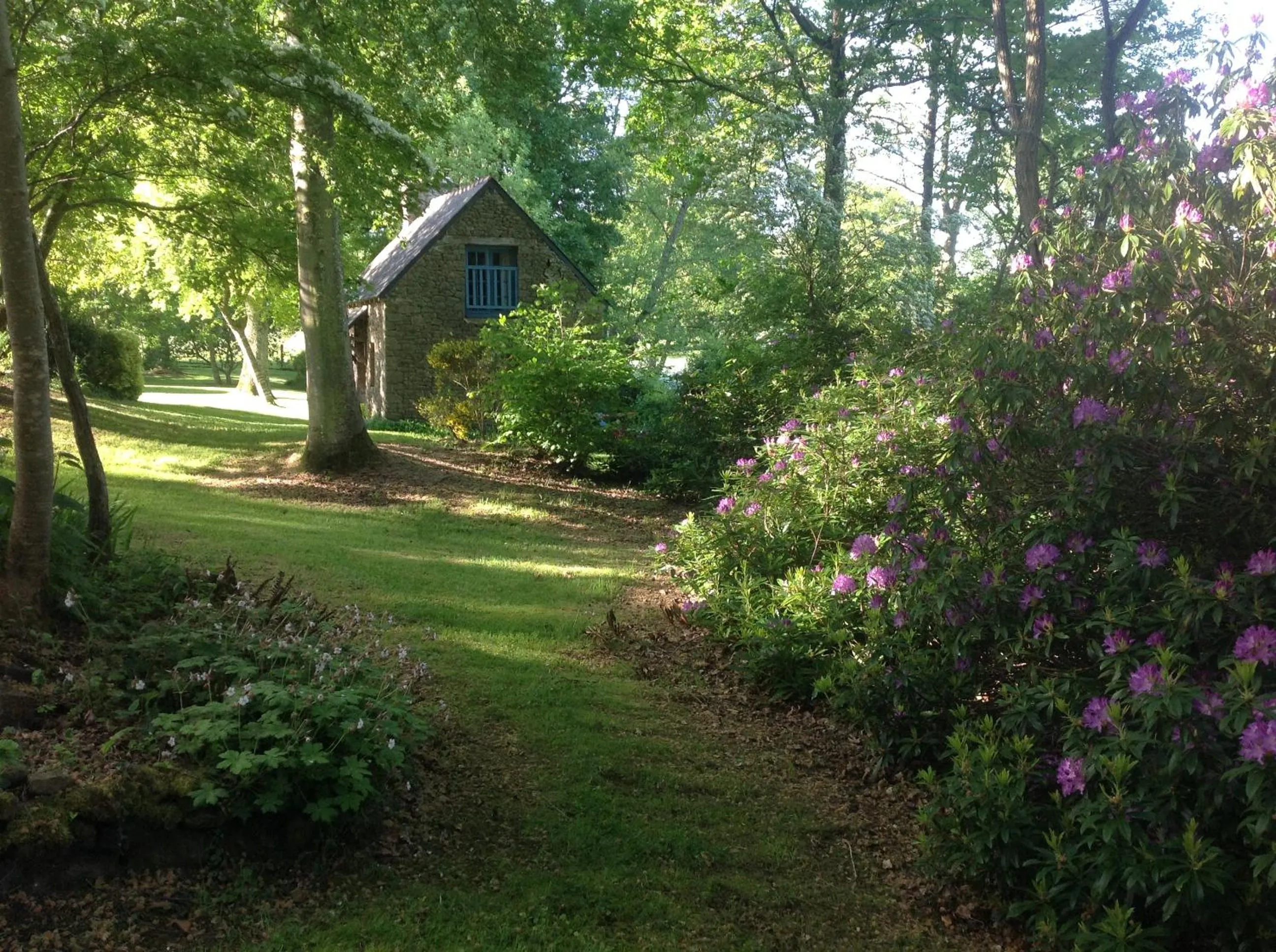 Garden view in Au Pont Ricoul