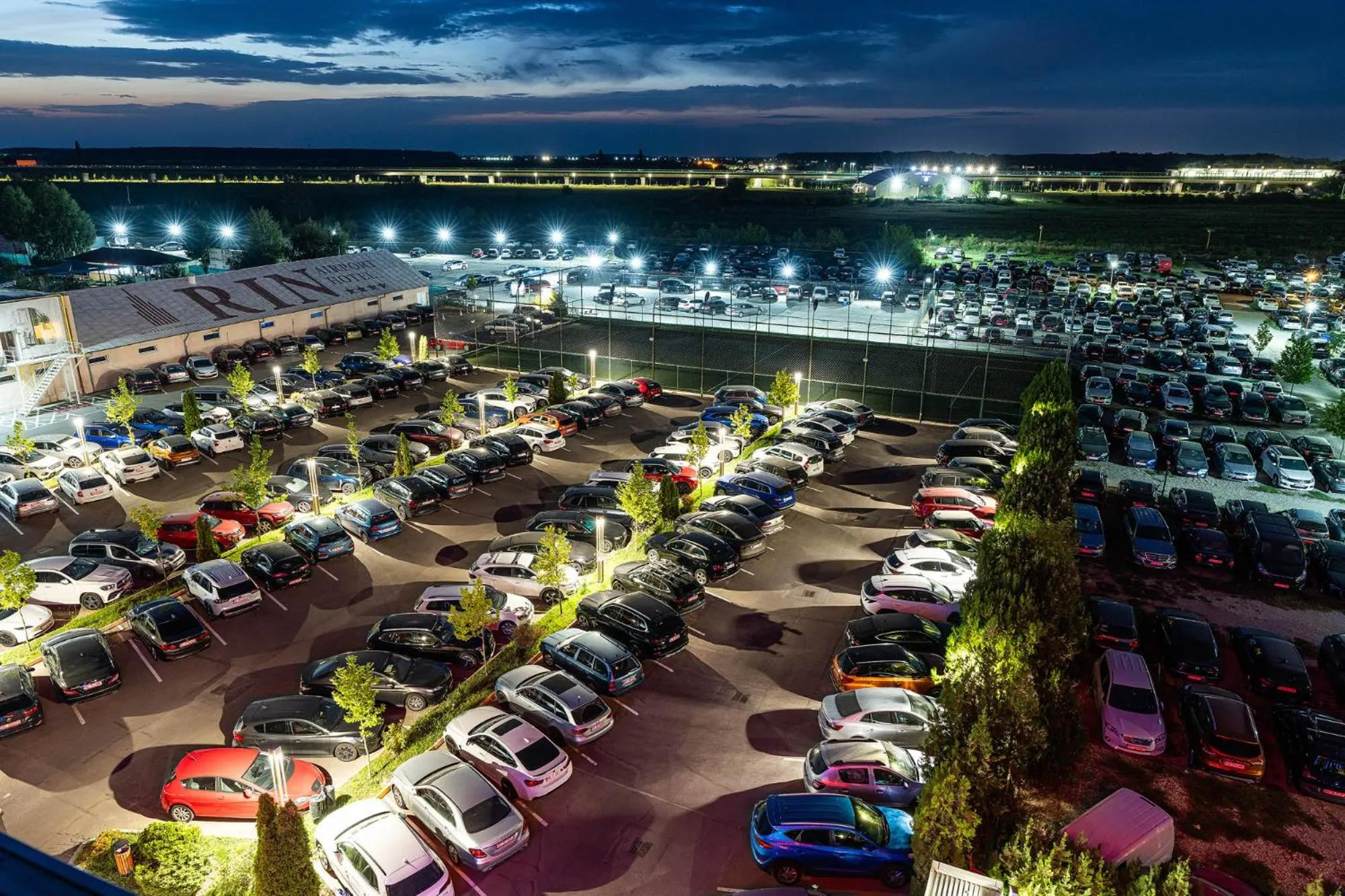 Parking in RIN Airport Hotel