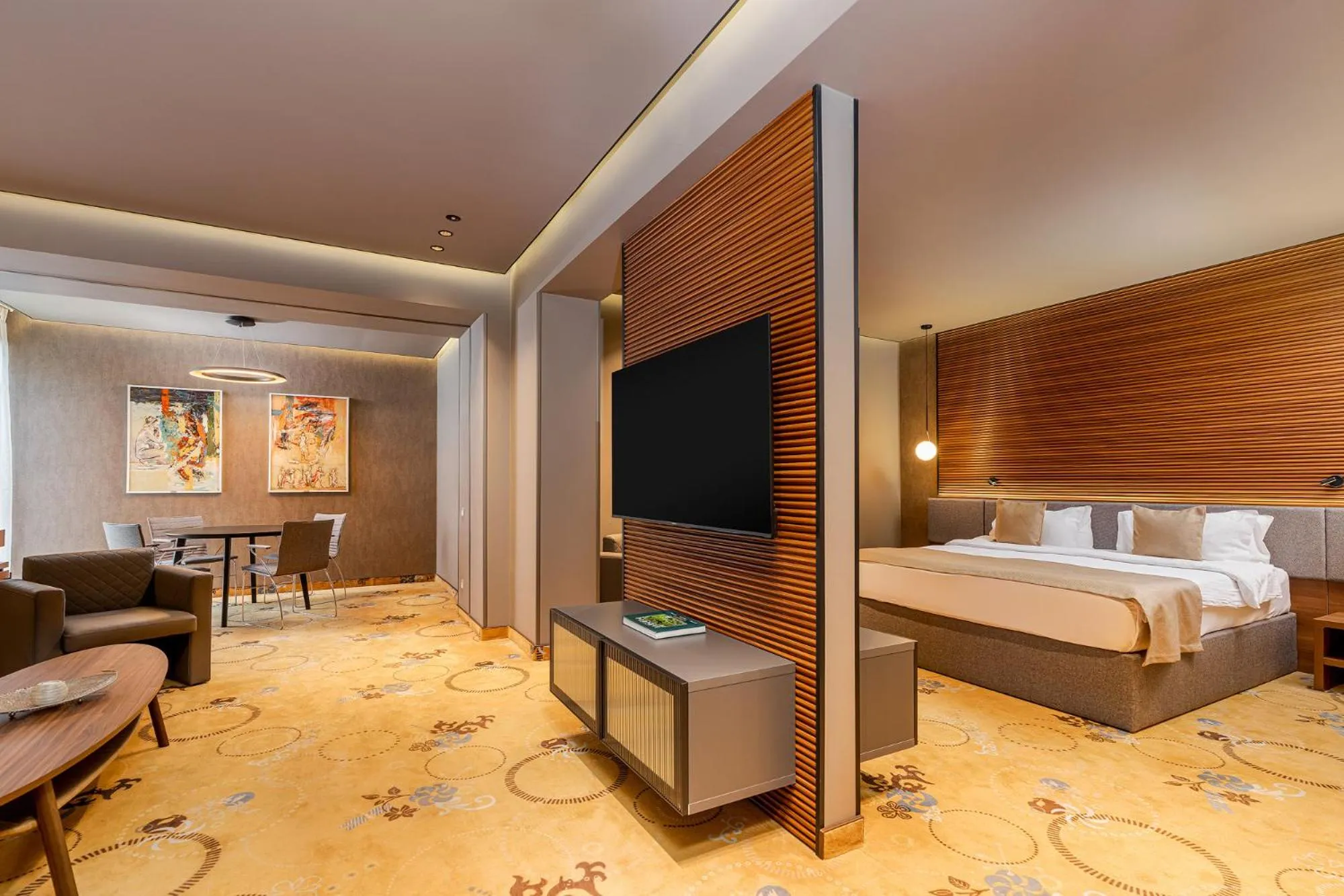 Bedroom, Bed in RIN Airport Hotel