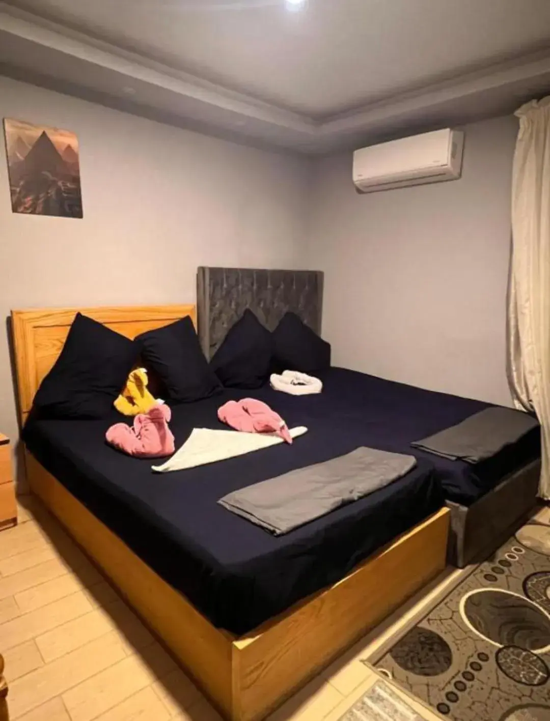 Double Room with Private Bathroom in Pyramids Family Inn Double Room with Private Bathroom in Pyramids Family Inn