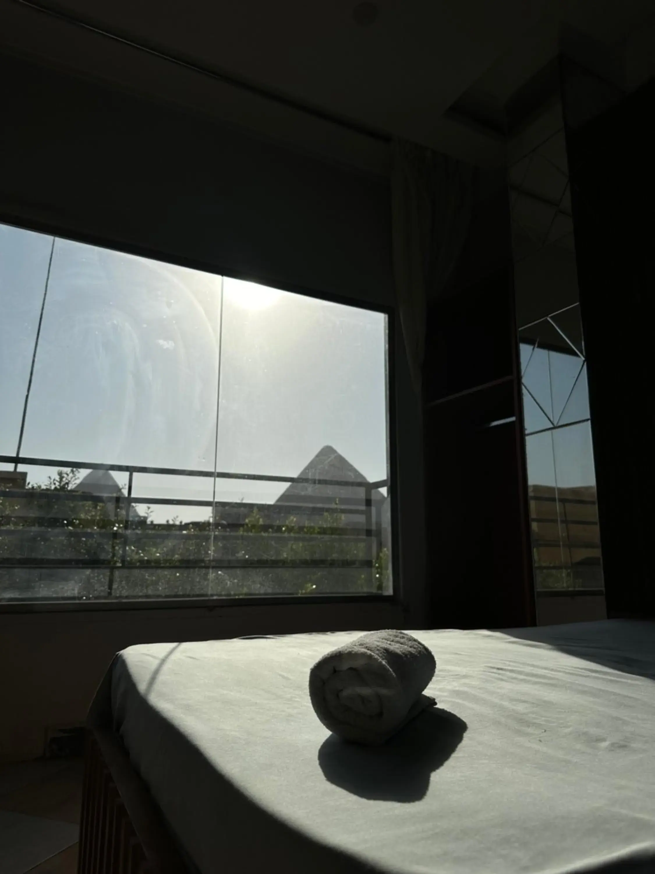 Triple Room with Private Bathroom in Pyramids Family Inn Triple Room with Private Bathroom in Pyramids Family Inn