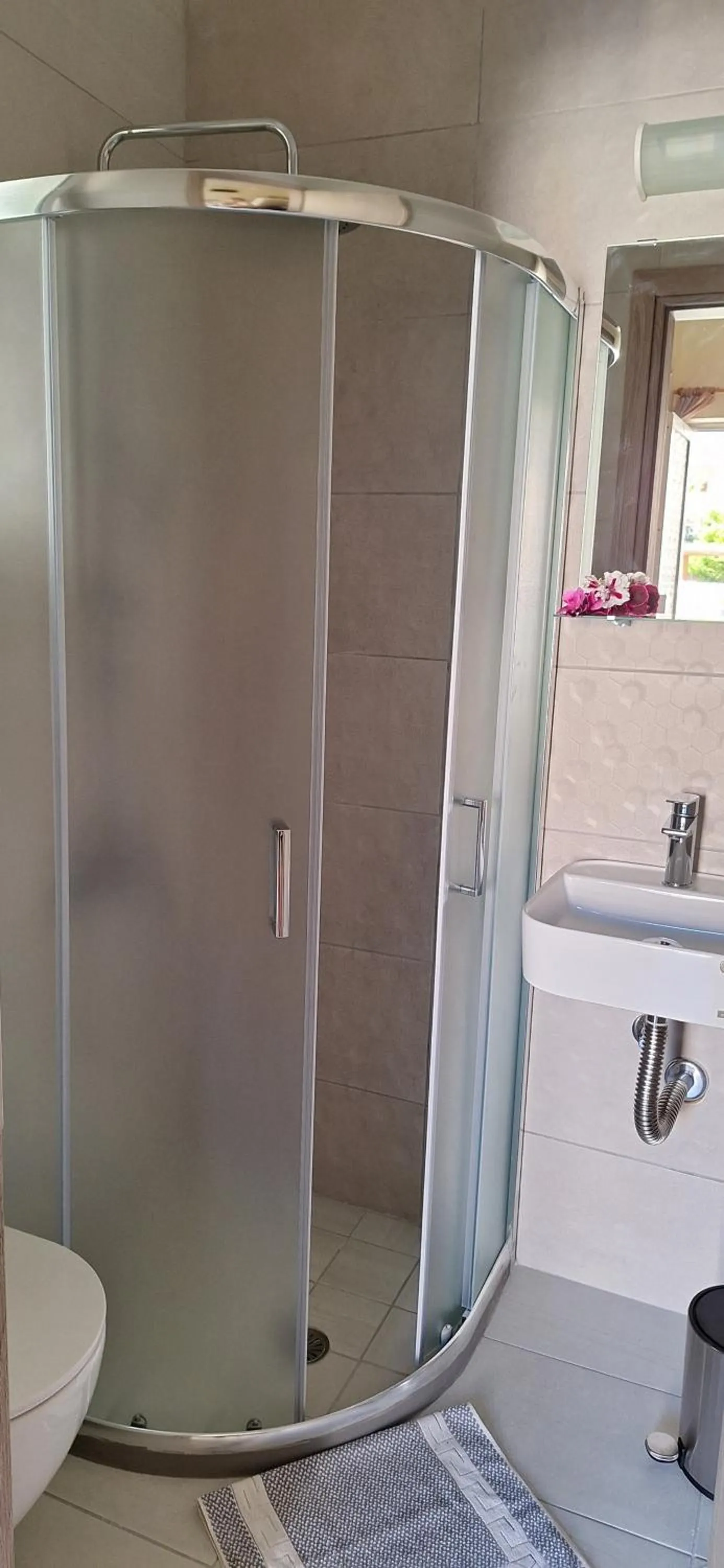 Nicolas Studios & Apartments