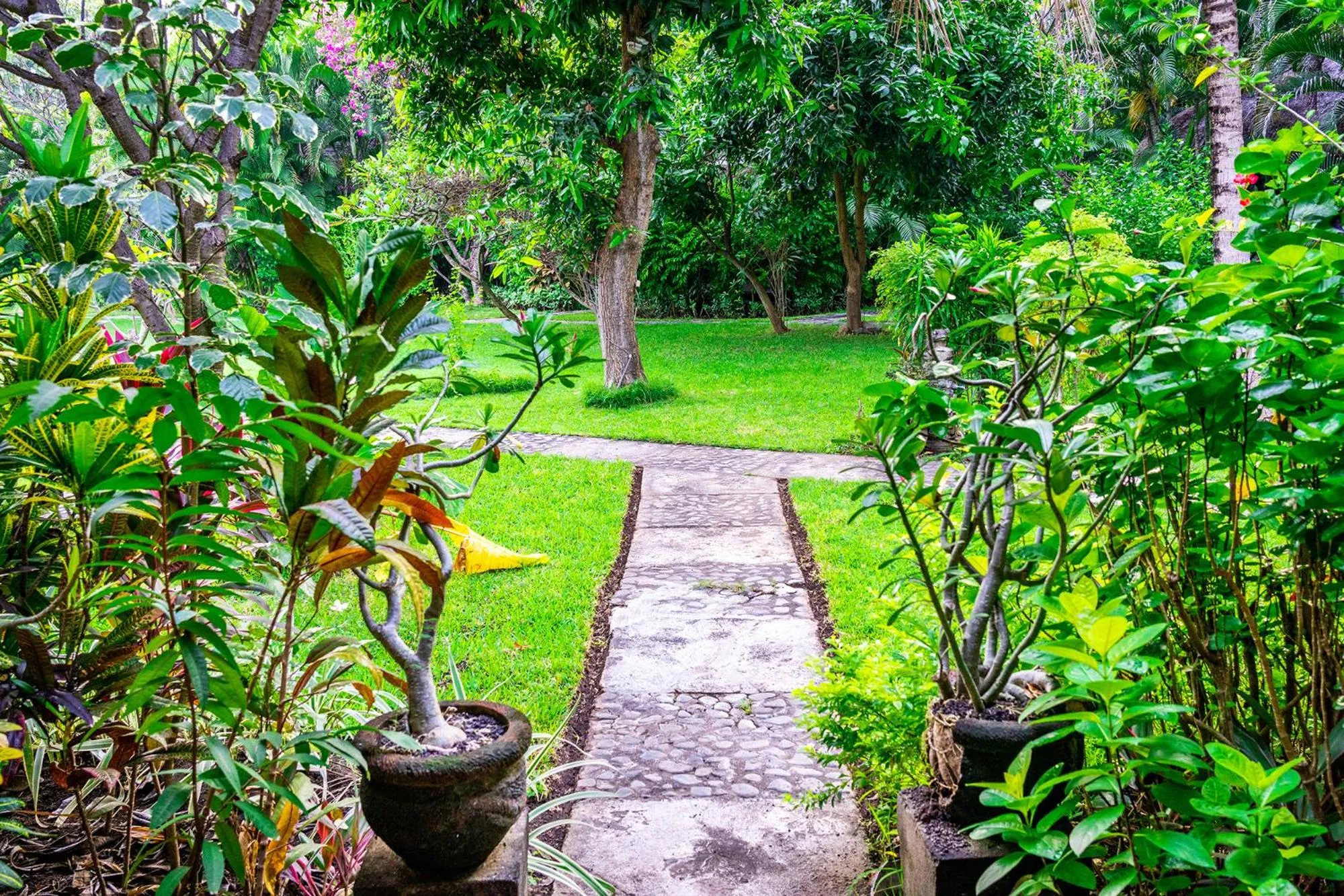 Taman Selini Wahana Beach Resort