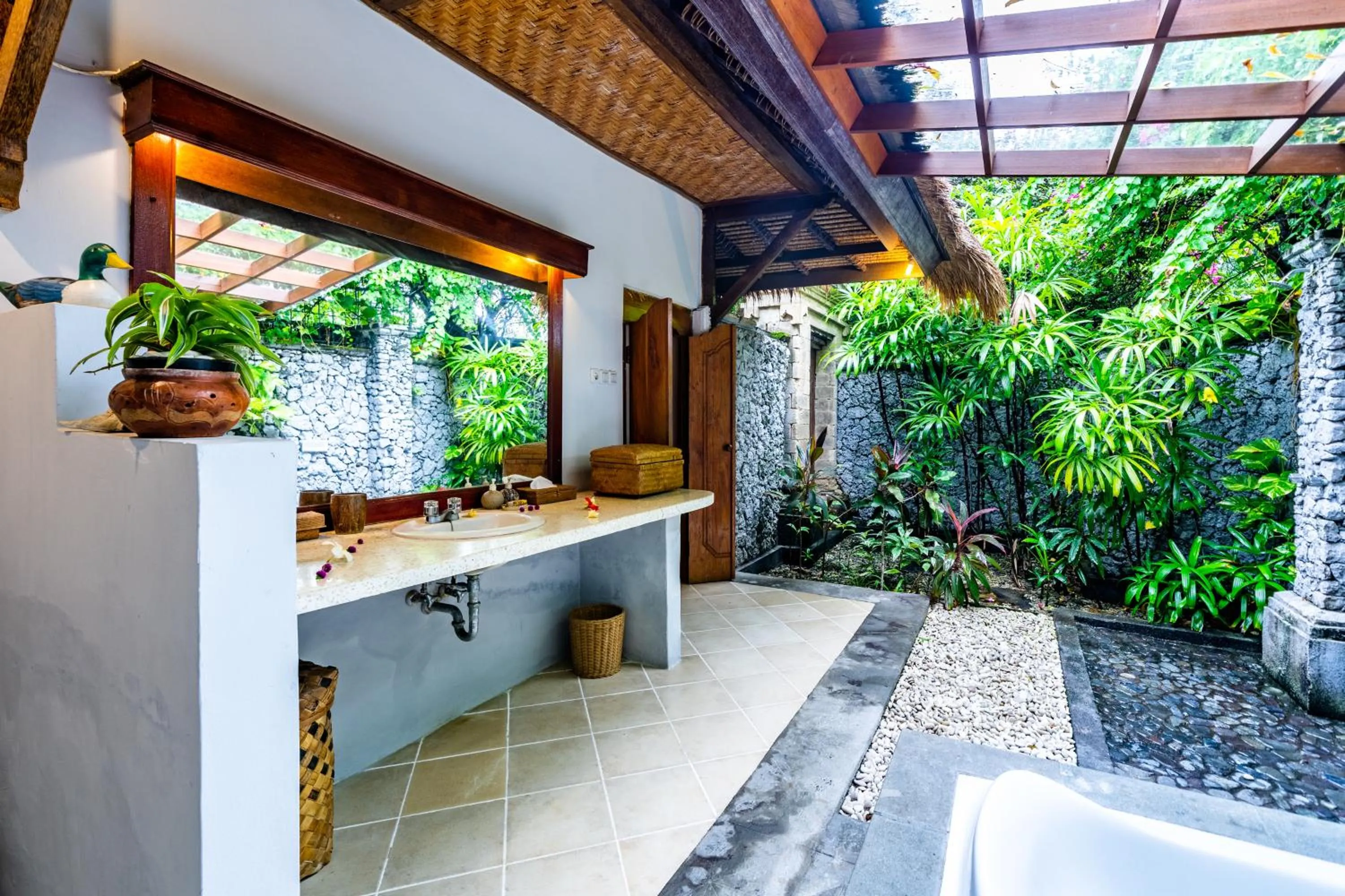 Taman Selini Wahana Beach Resort