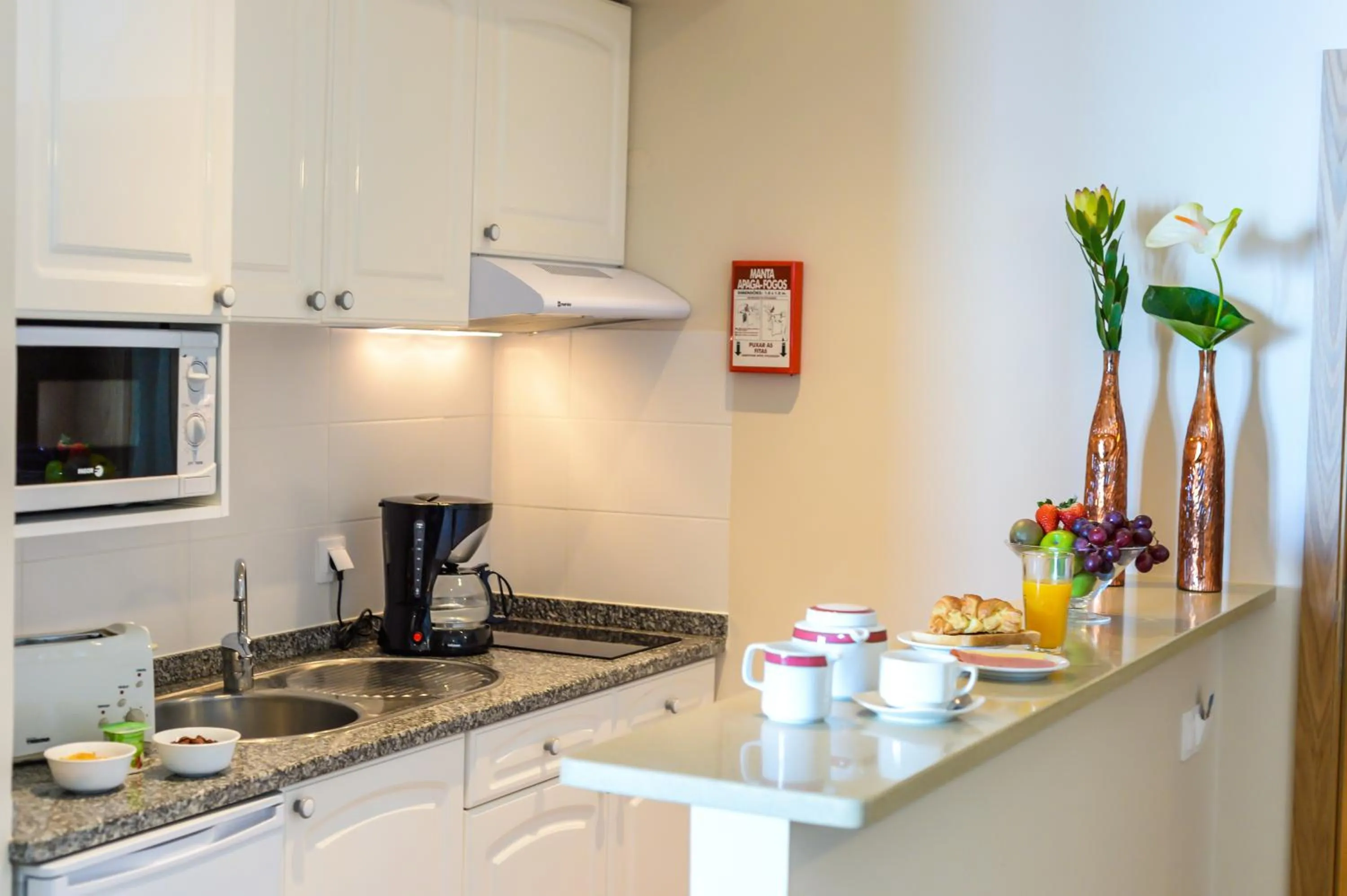 Kitchen or kitchenette in Duas Torres Hotel