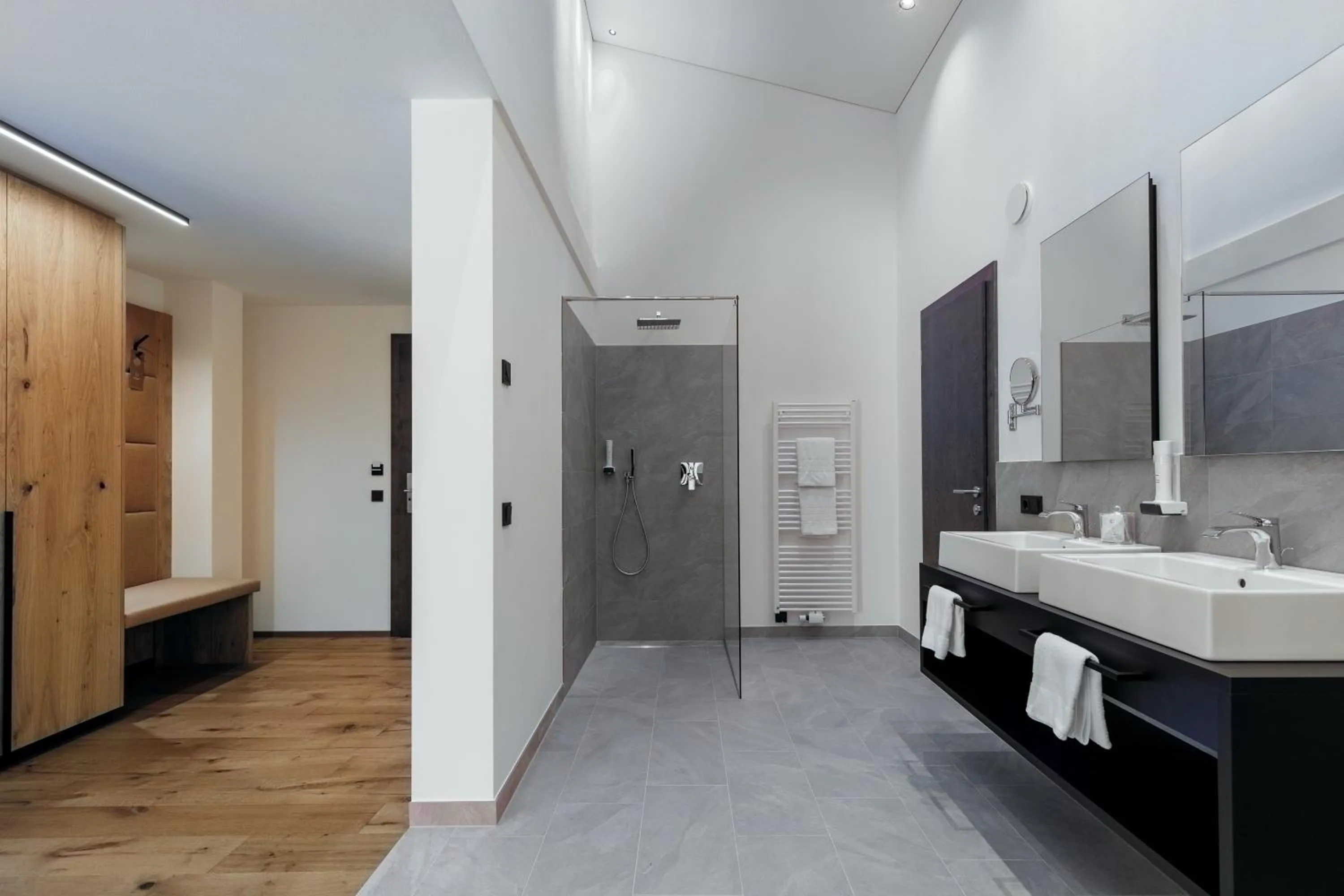 Bathroom in Hotel Alpenrose