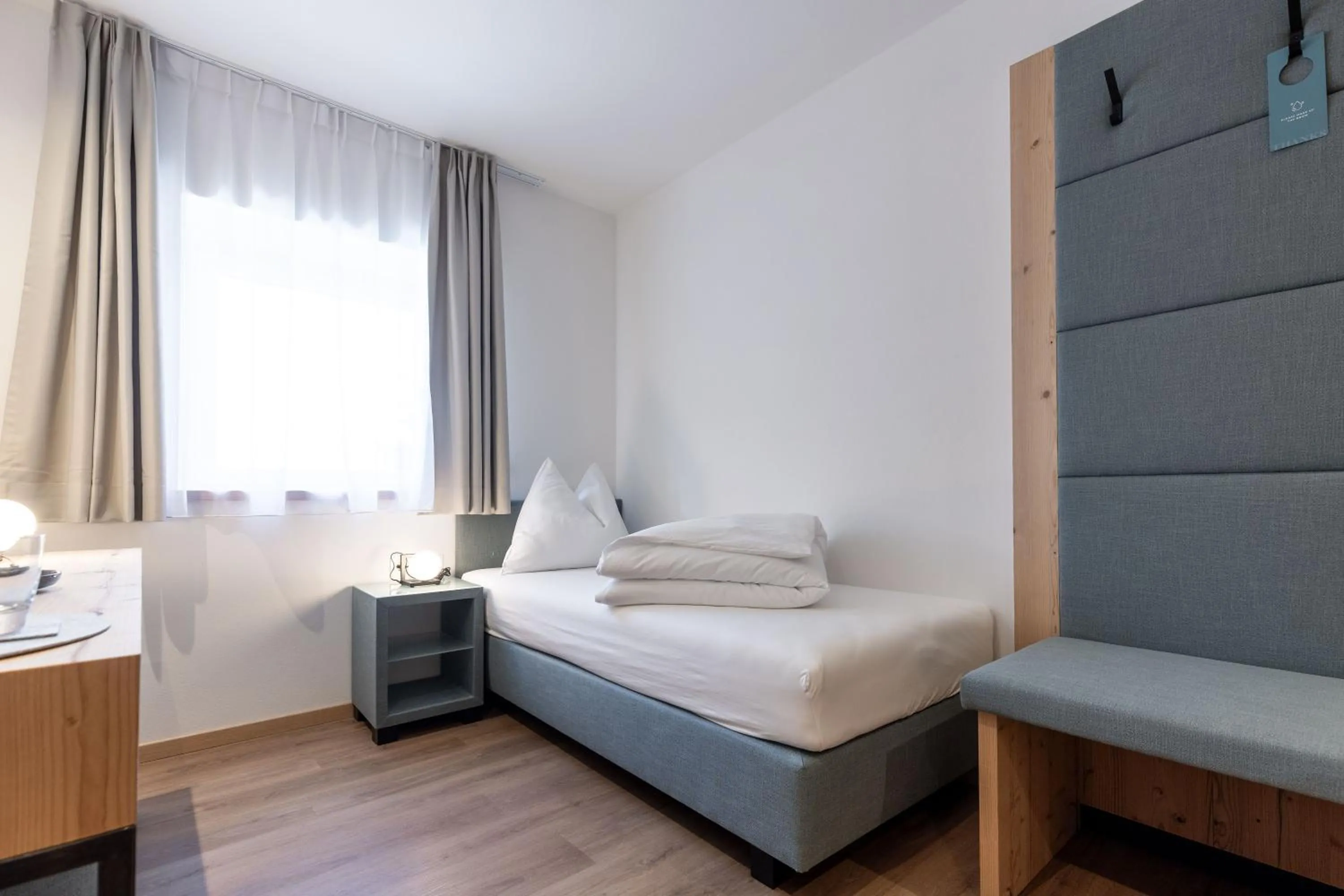 Bedroom, Bed in Hotel Alpenrose