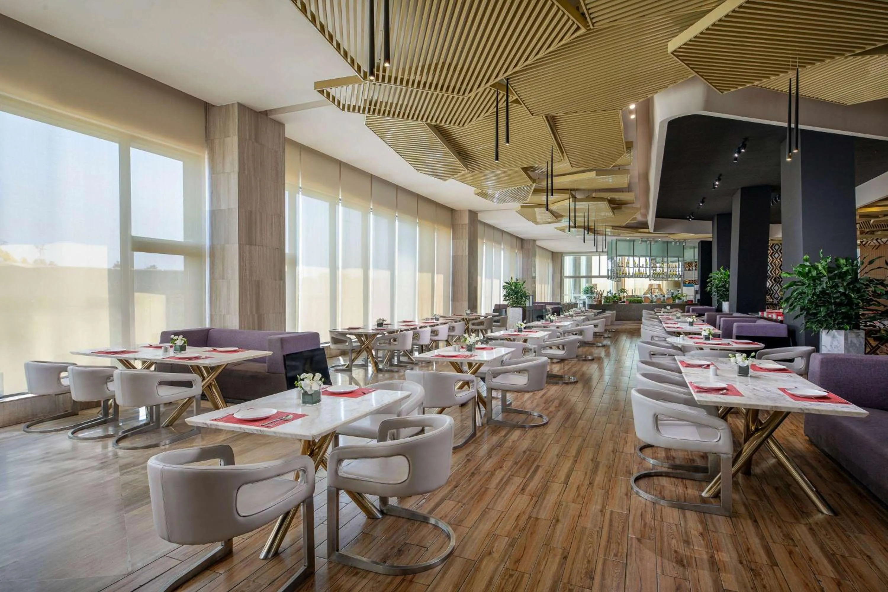 Restaurant/places to eat in Wyndham Grand Qingdao